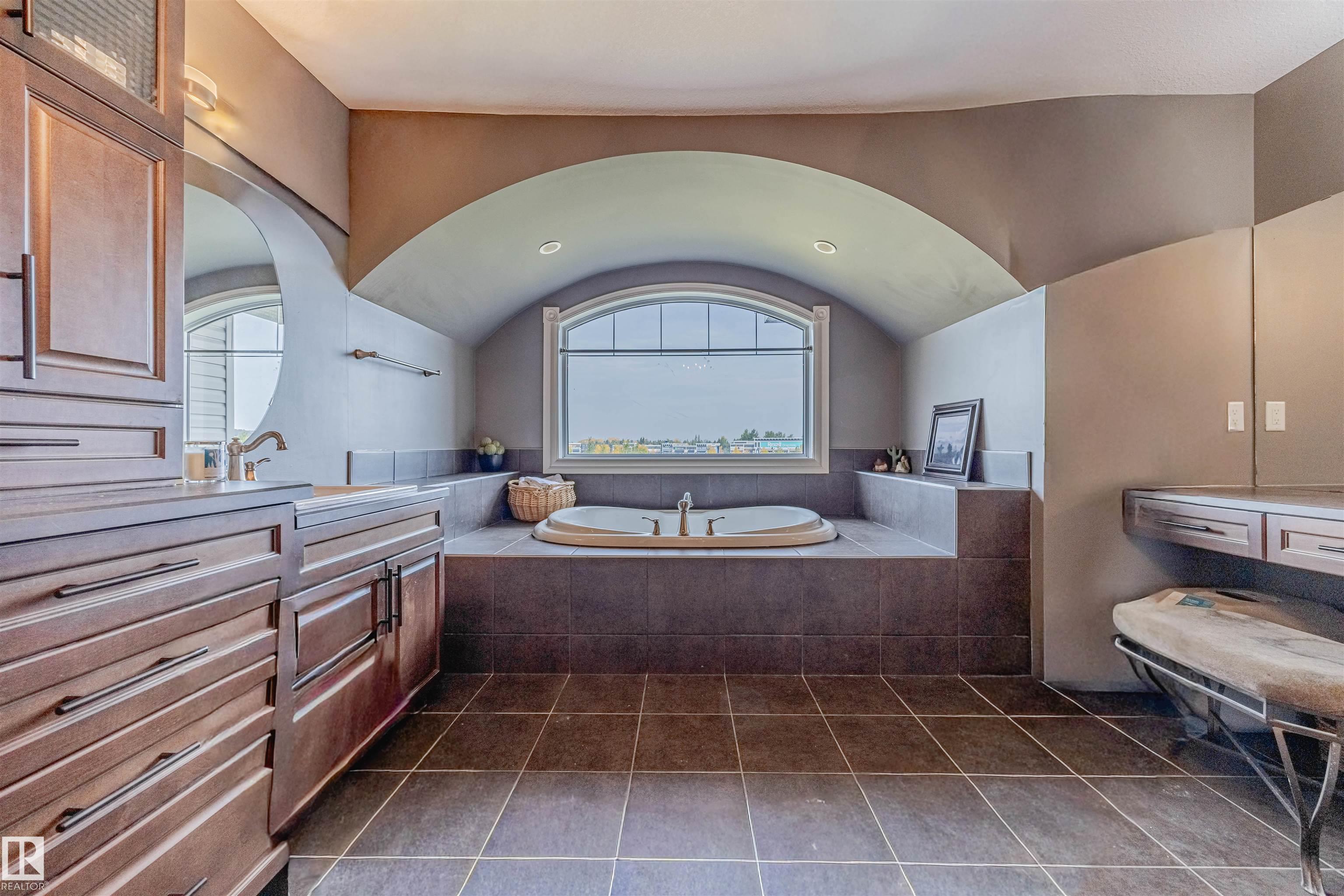 Photo 43 at 3807 Gallinger Loop NW, Granville, Edmonton