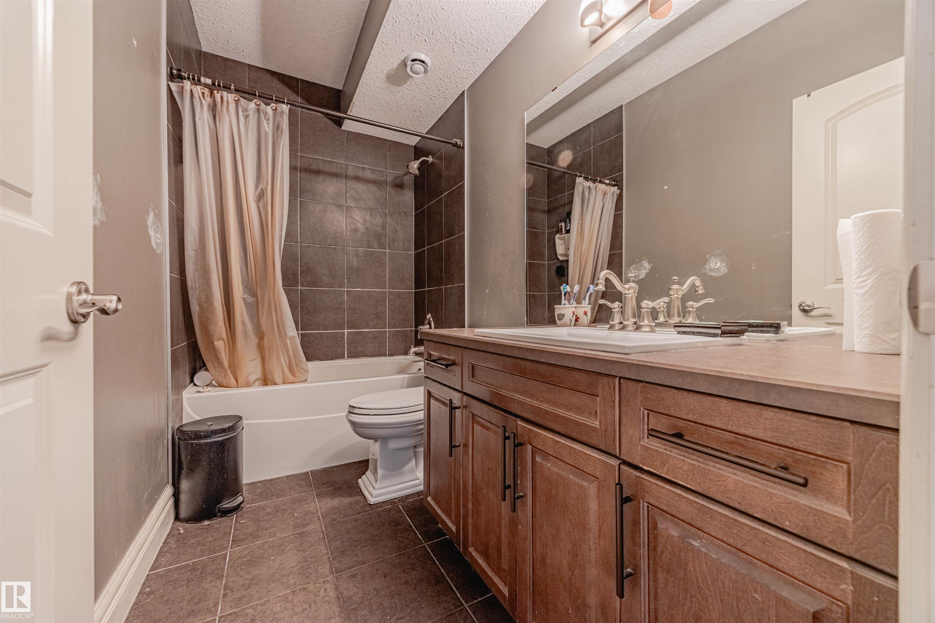 Photo 47 at 3807 Gallinger Loop NW, Granville, Edmonton