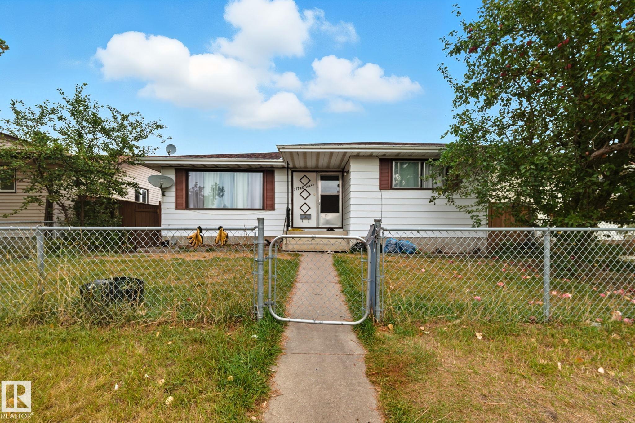 11740 152 Avenue NW, Caernarvon, Edmonton 