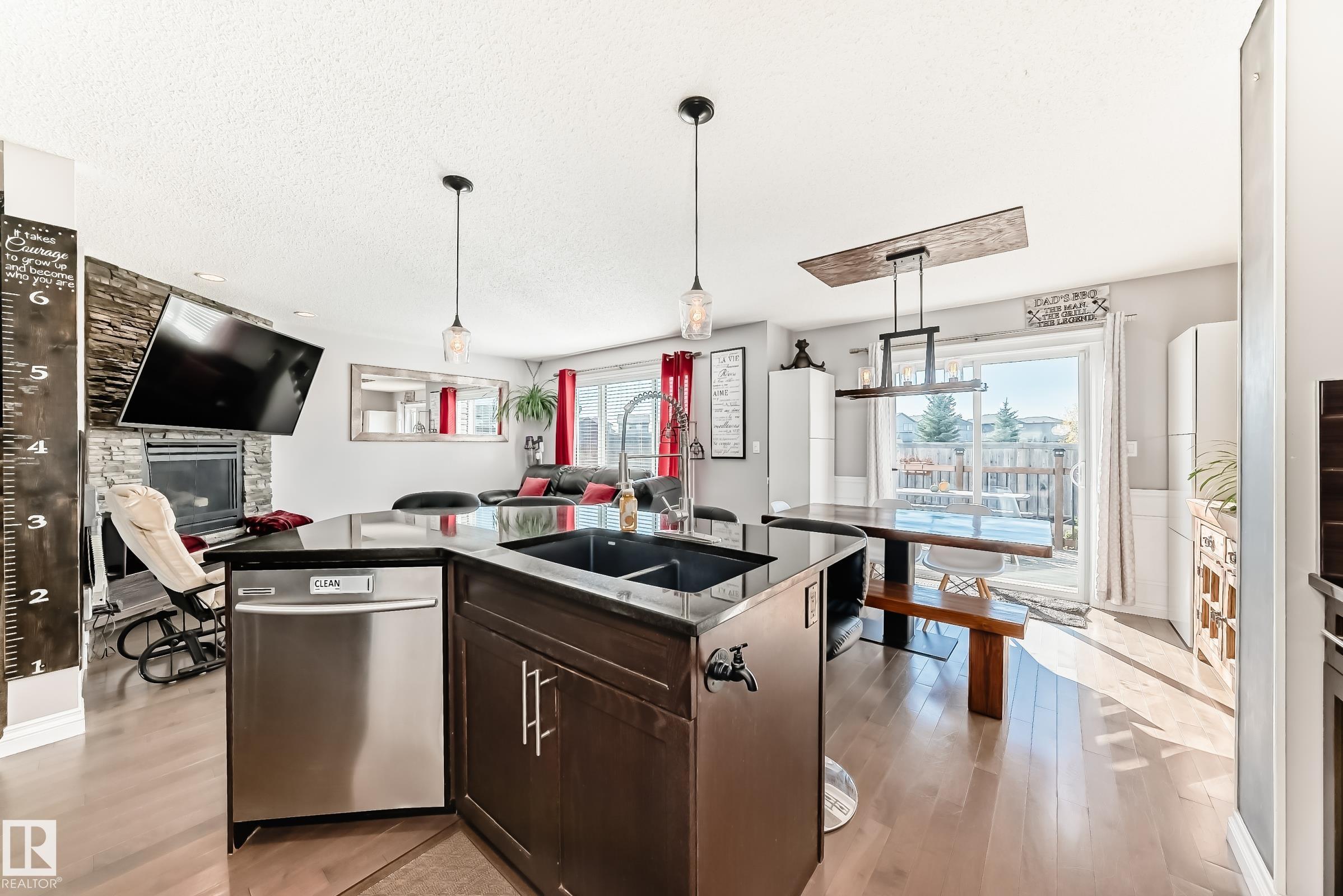 Photo 6 at 46 Hartwick Manor, Harvest Ridge, Spruce Grove