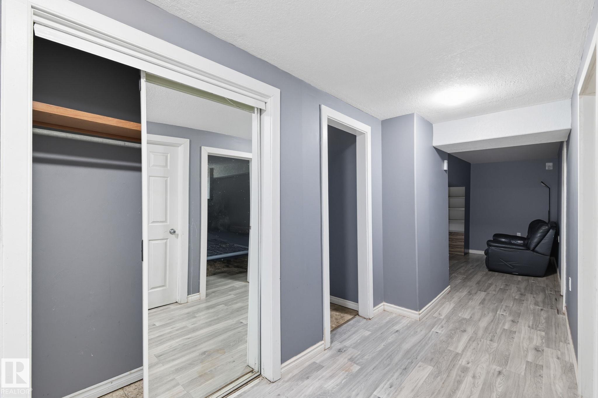 Photo 18 at 11736 152 Avenue NW, Caernarvon, Edmonton