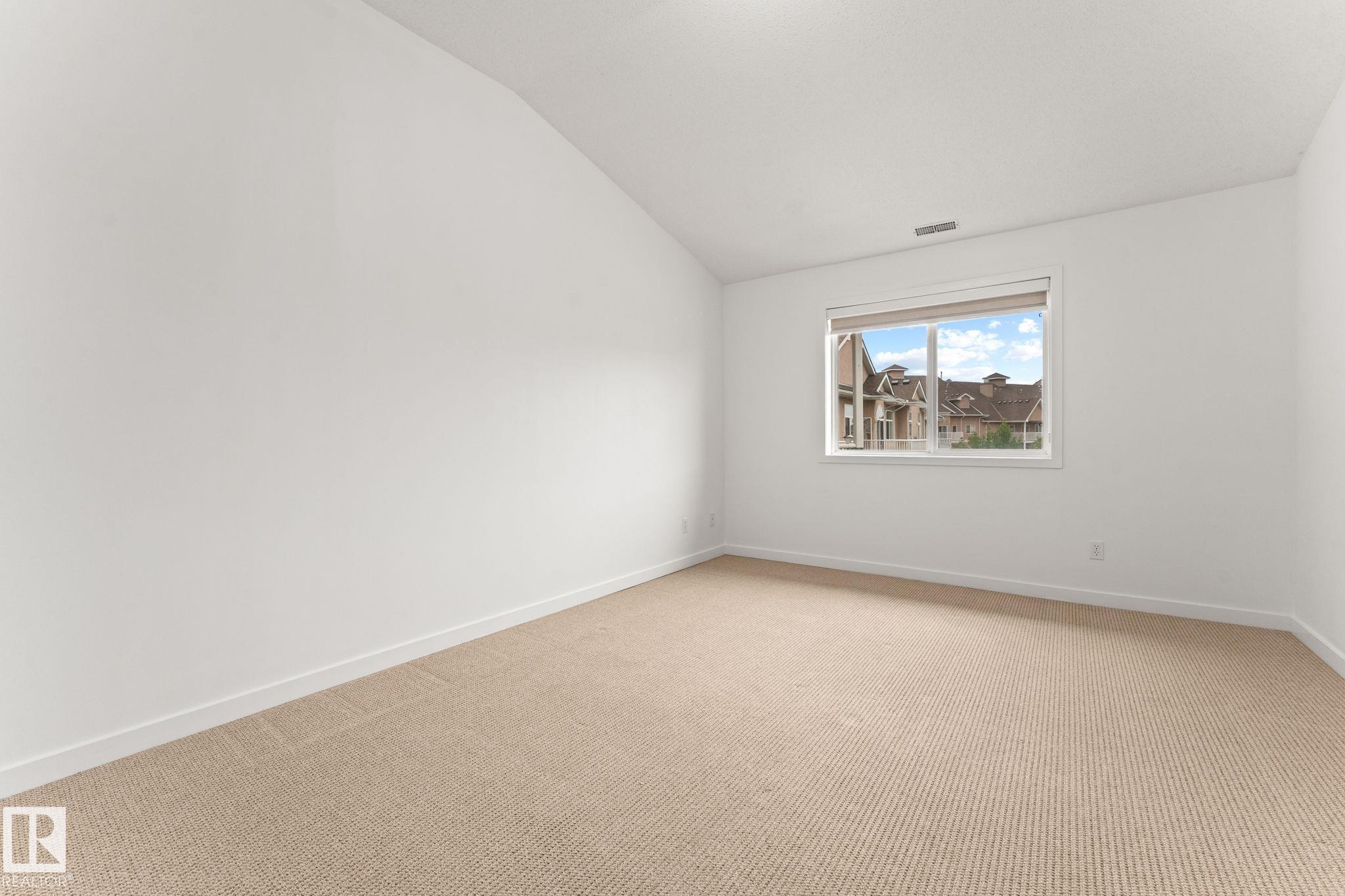 Photo 23 at 426 - 4312 139 Avenue NW, Clareview Town Centre, Edmonton