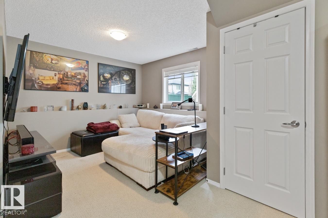 Photo 16 at 59 - 2508 Hanna Crescent NW, Haddow, Edmonton