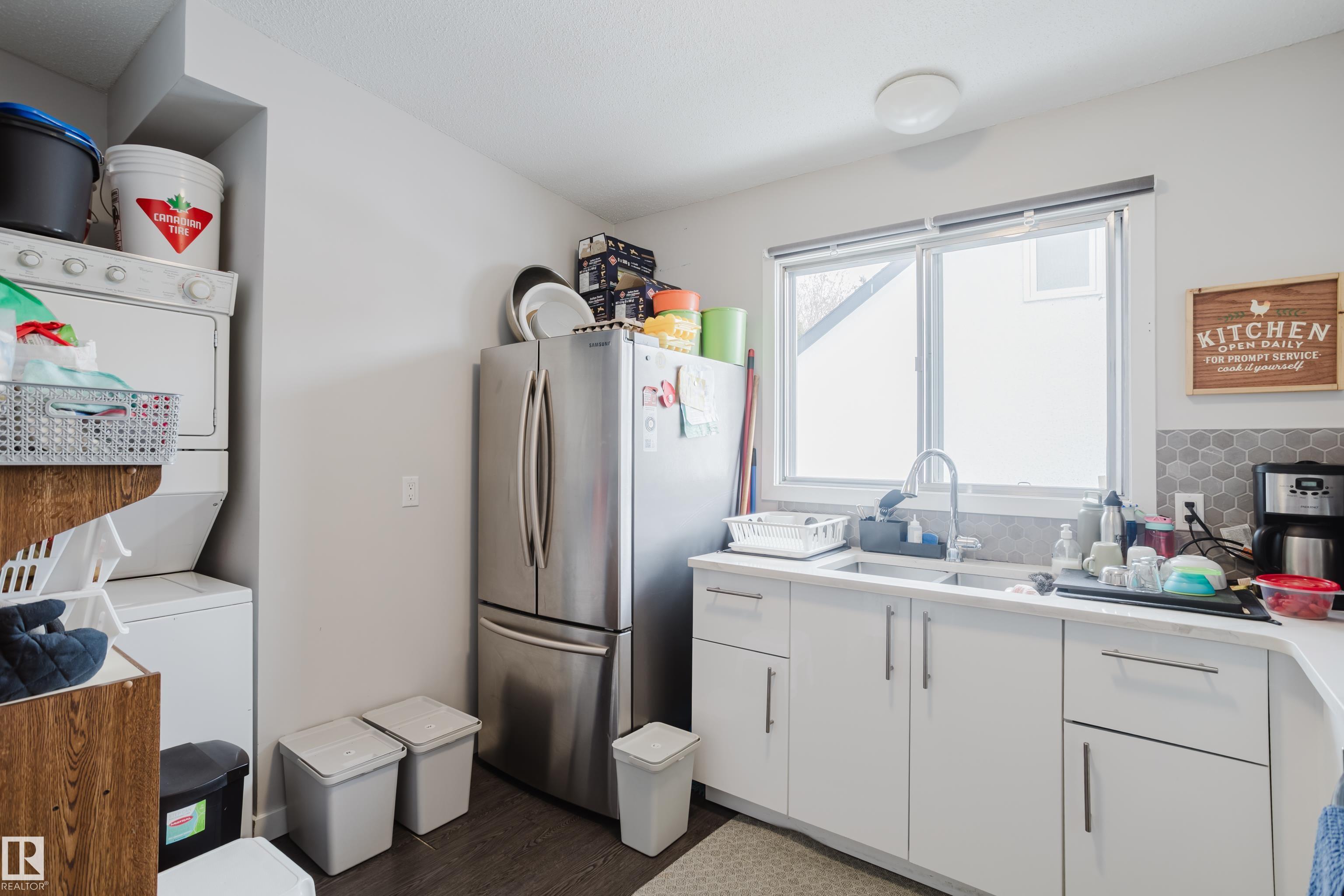 Photo 15 at 8123 8125 83 Avenue NW, Idylwylde, Edmonton