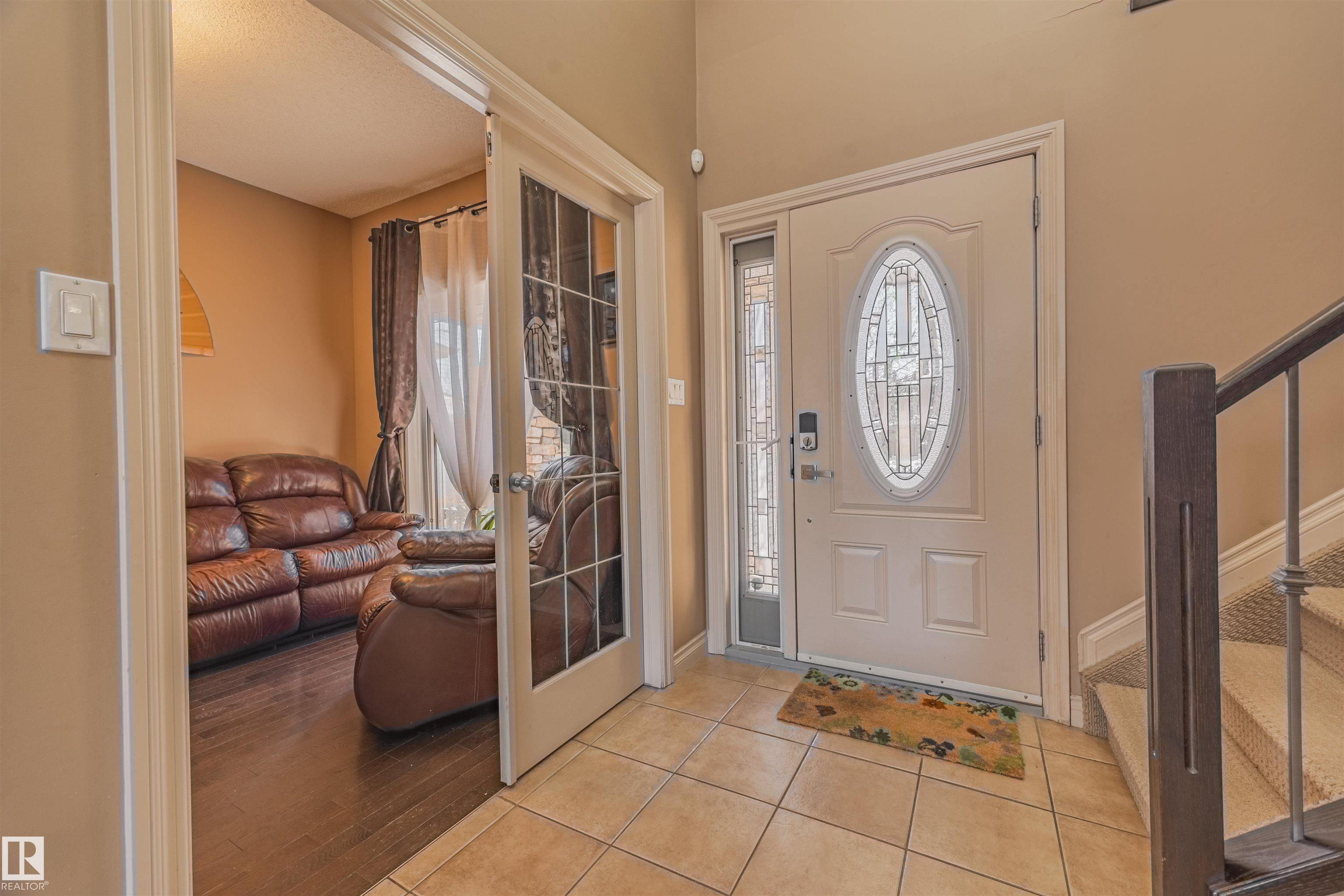 Photo 12 at 57 Homestead Crescent NW, Overlanders, Edmonton