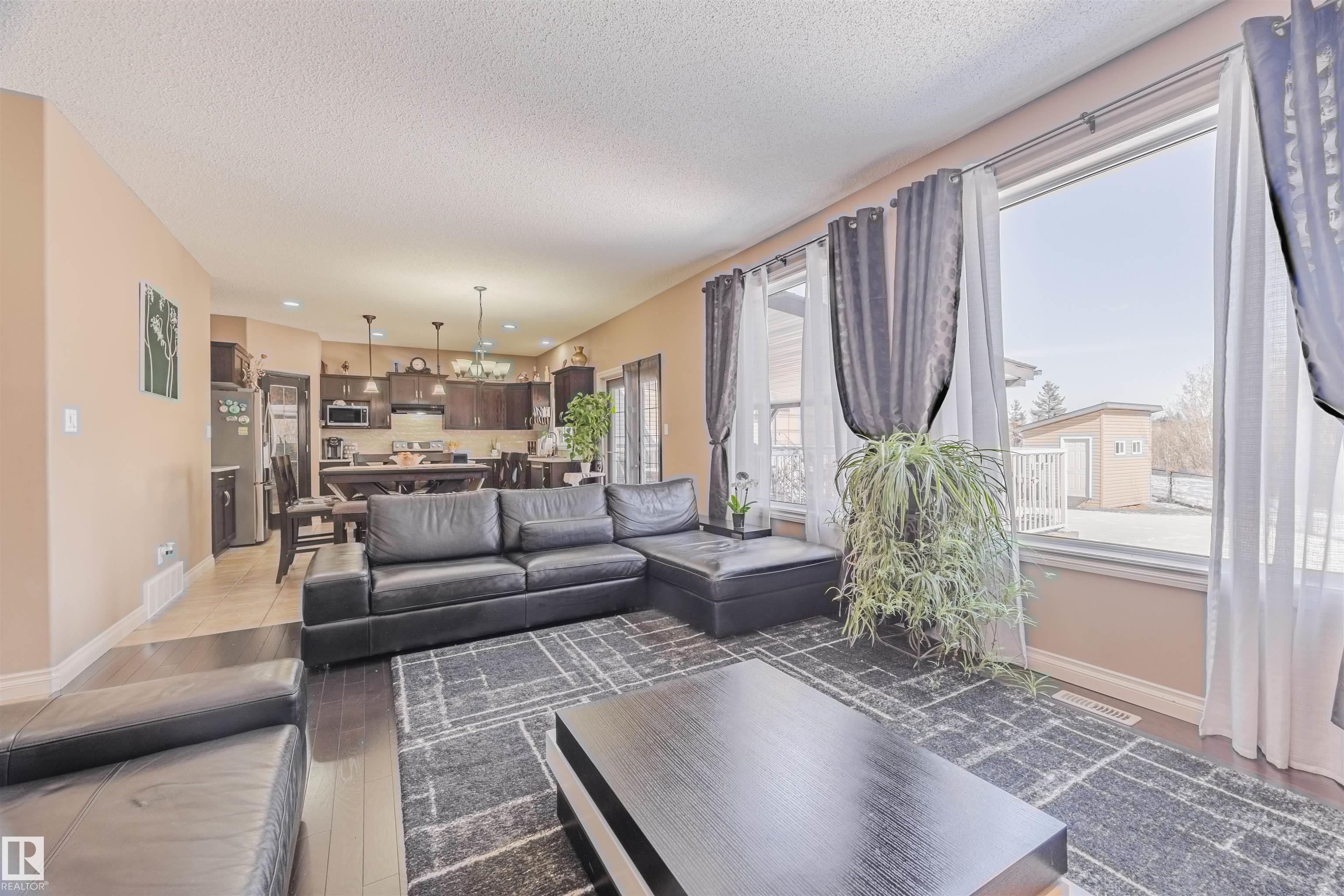 Photo 17 at 57 Homestead Crescent NW, Overlanders, Edmonton