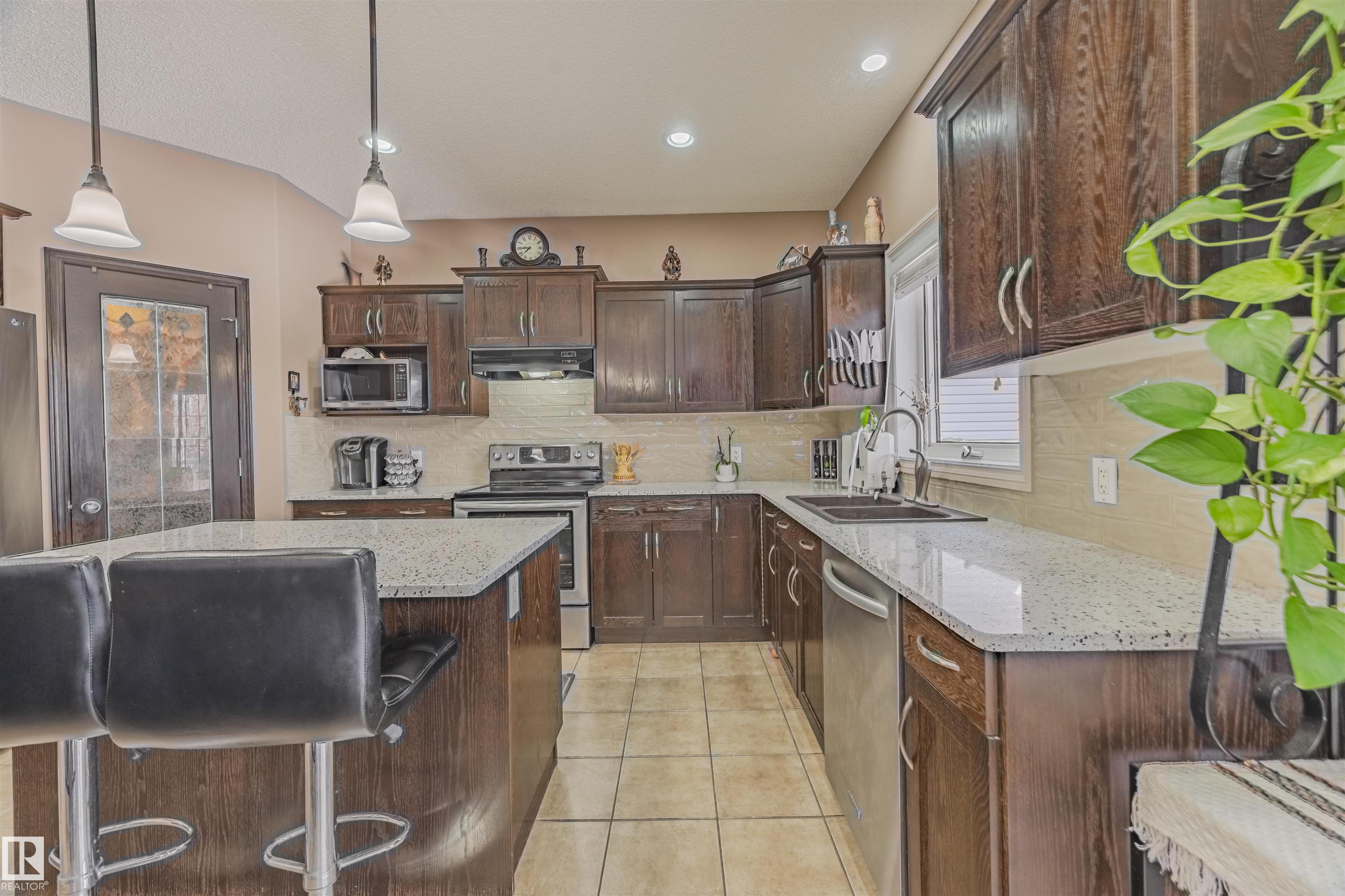 Photo 21 at 57 Homestead Crescent NW, Overlanders, Edmonton