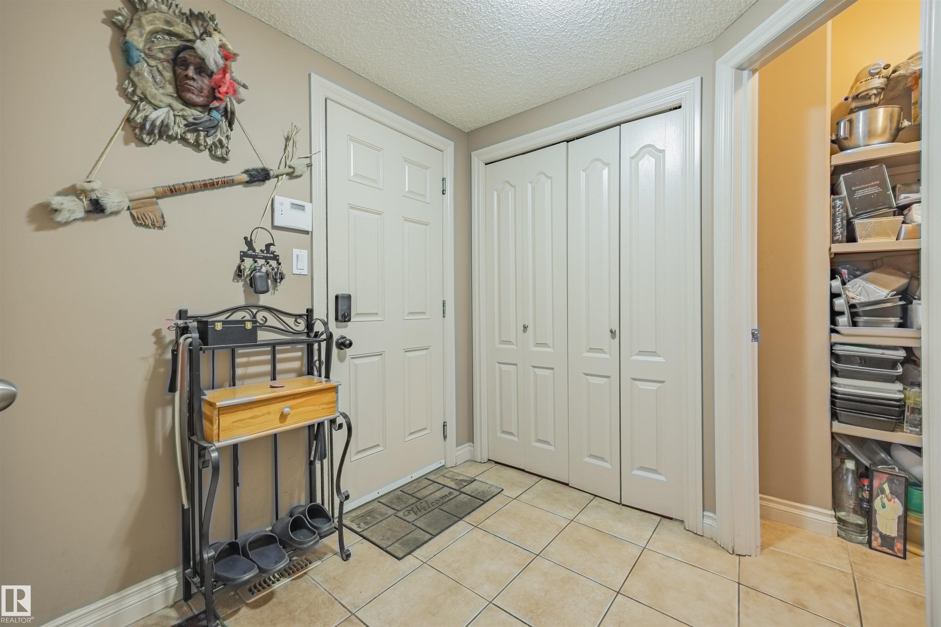 Photo 26 at 57 Homestead Crescent NW, Overlanders, Edmonton