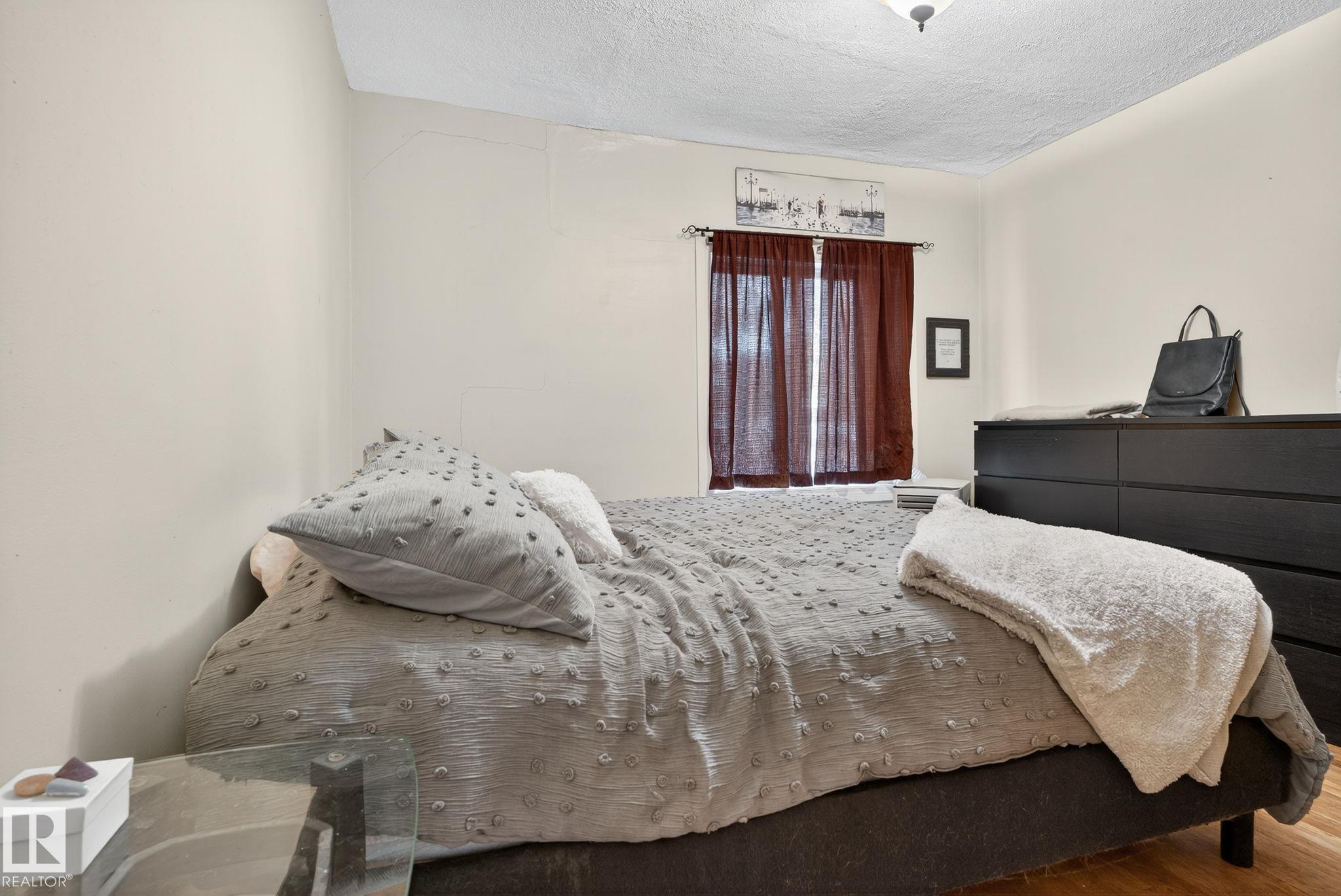 Photo 11 at 11621 101 Street NW, Spruce Avenue, Edmonton