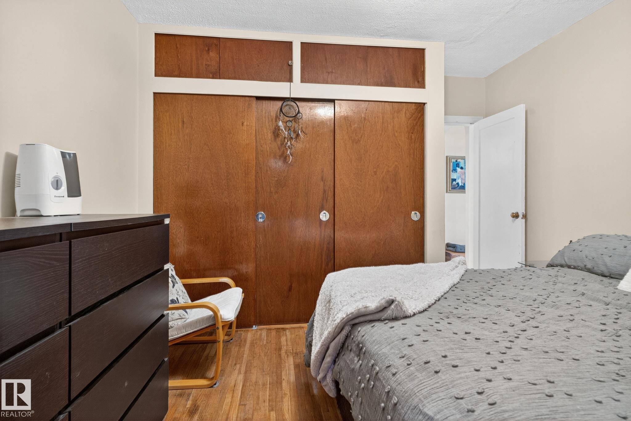 Photo 12 at 11621 101 Street NW, Spruce Avenue, Edmonton