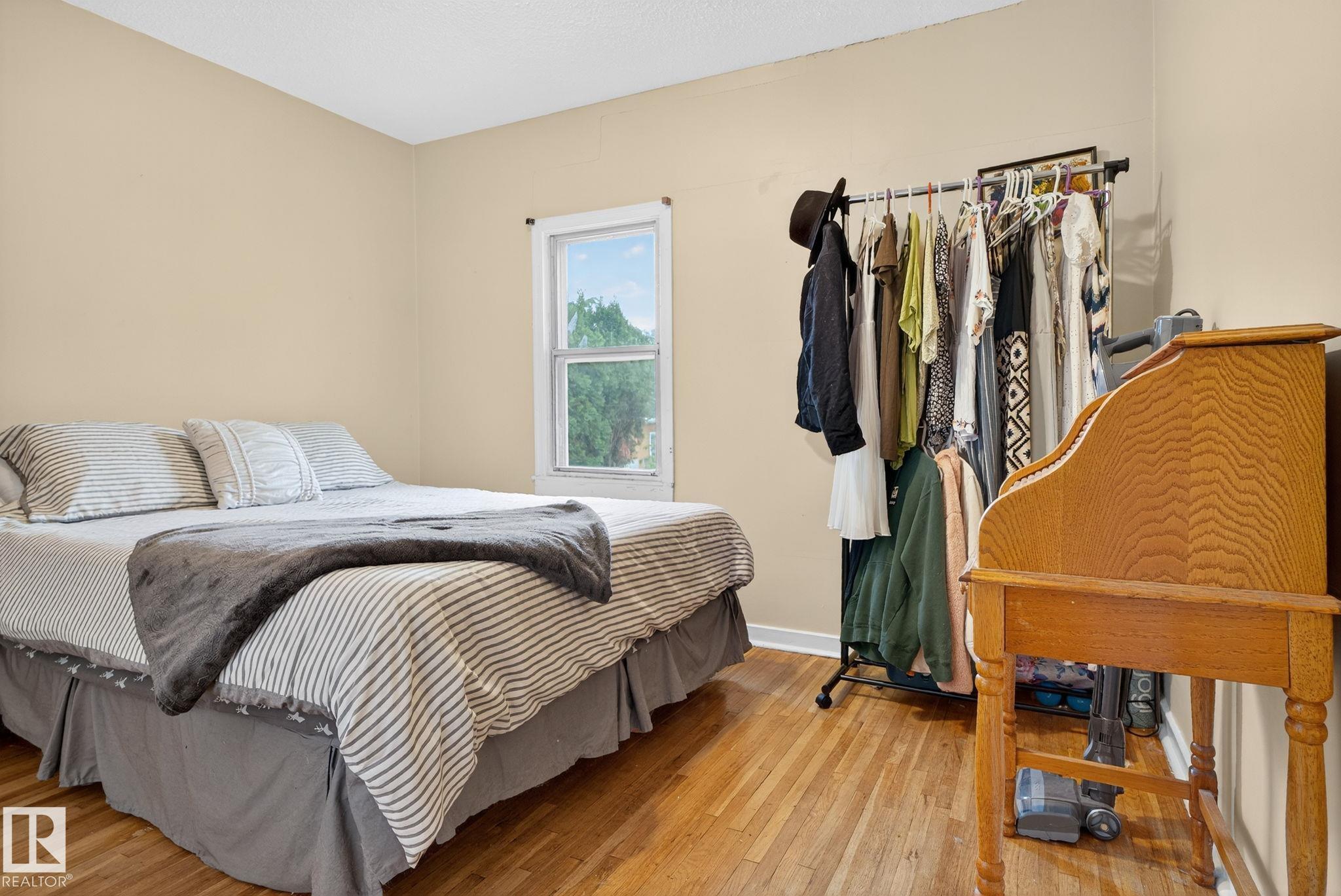Photo 15 at 11621 101 Street NW, Spruce Avenue, Edmonton