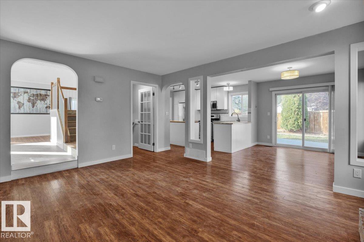 Photo 14 at 15 Delorme Place, Deer Ridge, St. Albert