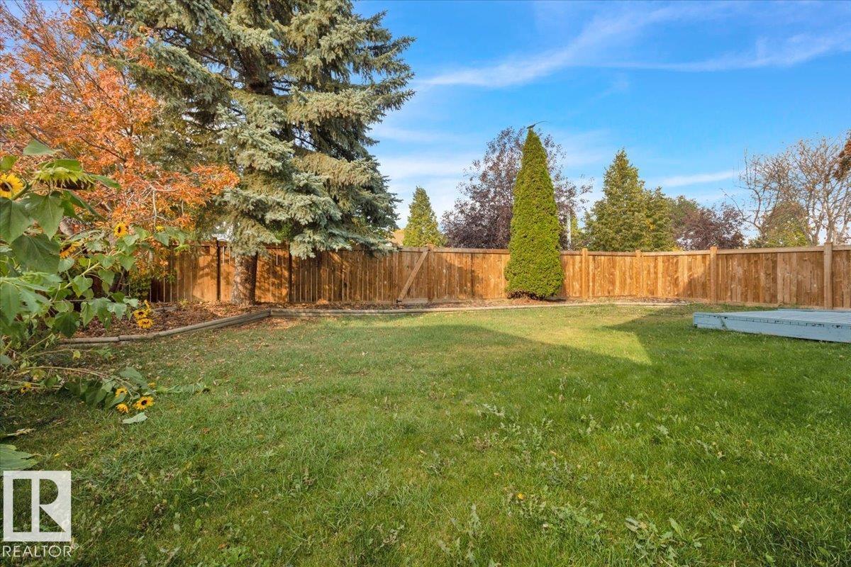 Photo 34 at 15 Delorme Place, Deer Ridge, St. Albert