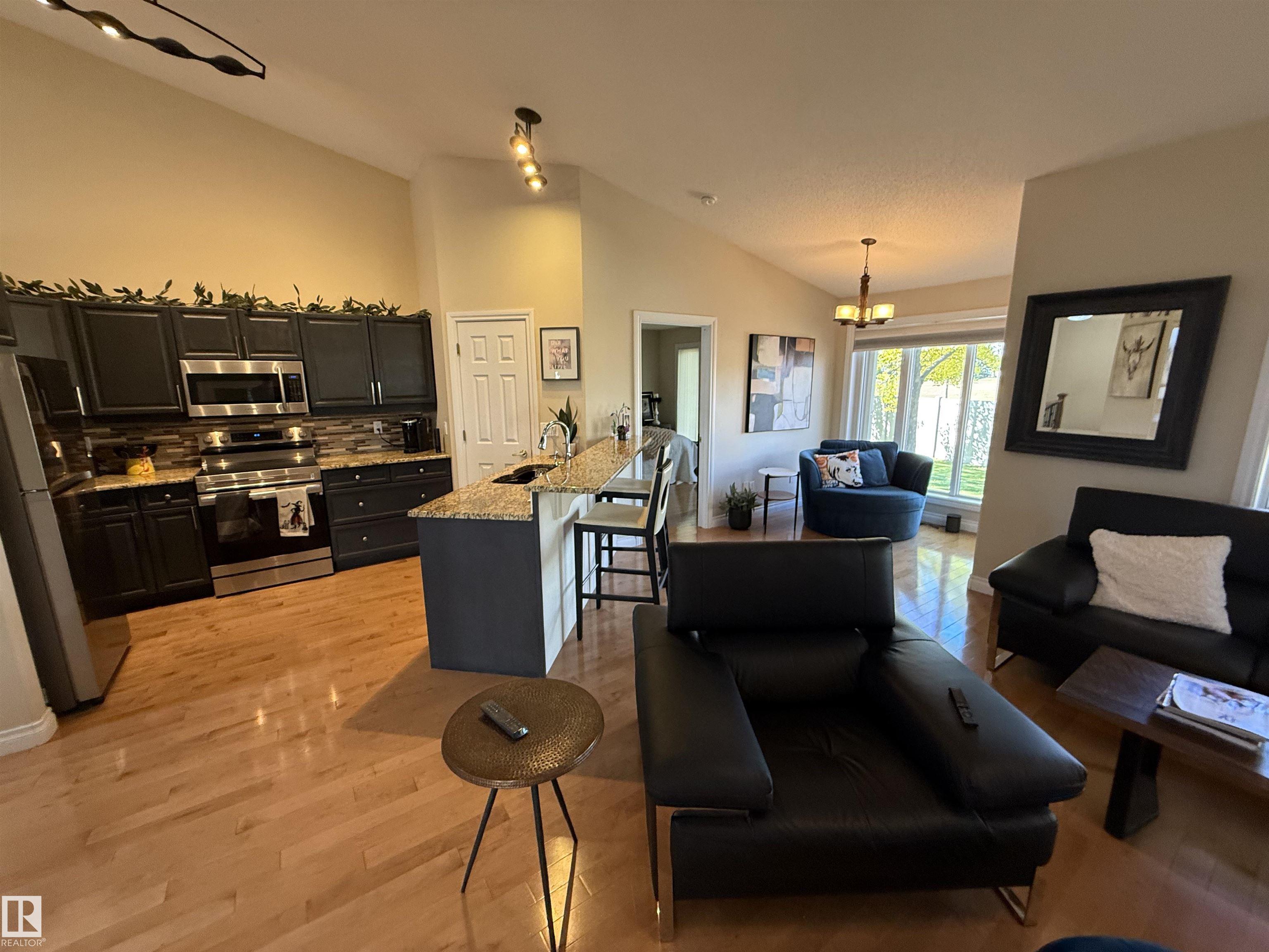 Photo 15 at 3 - 925 Picard Drive NW, Potter Greens, Edmonton