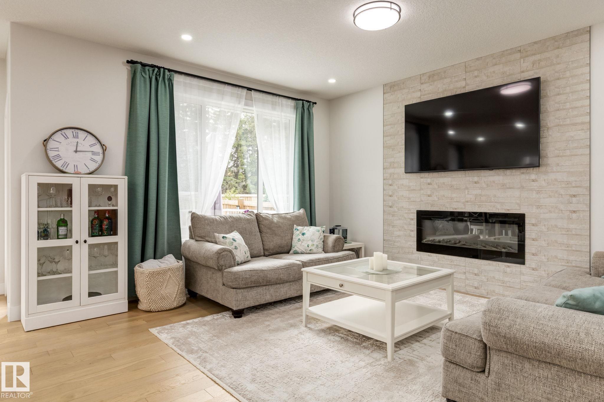 Photo 13 at 16311 34 Avenue SW, Glenridding Ravine, Edmonton