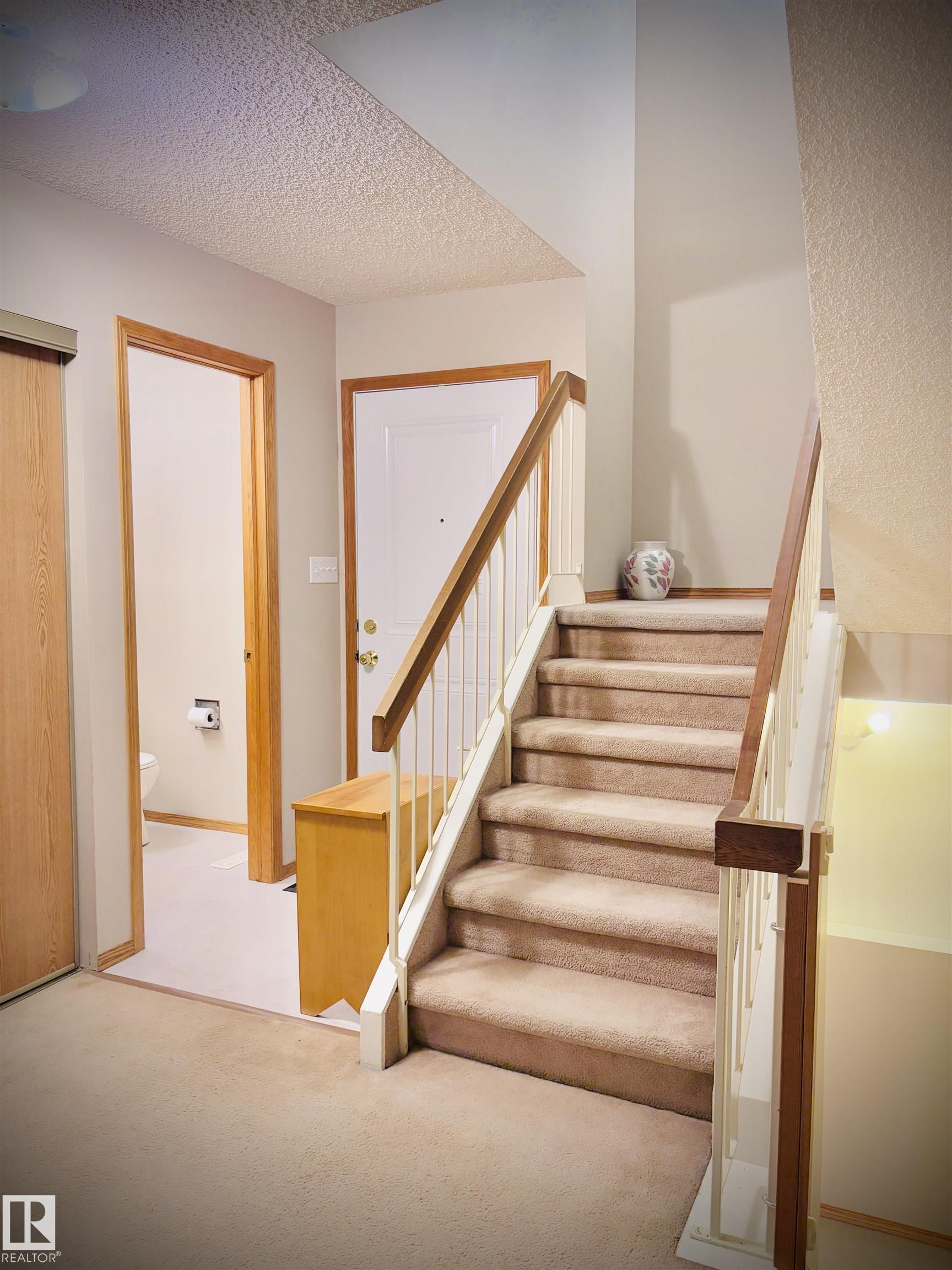 Photo 18 at 3557 Mill Woods Road E NW, Minchau, Edmonton