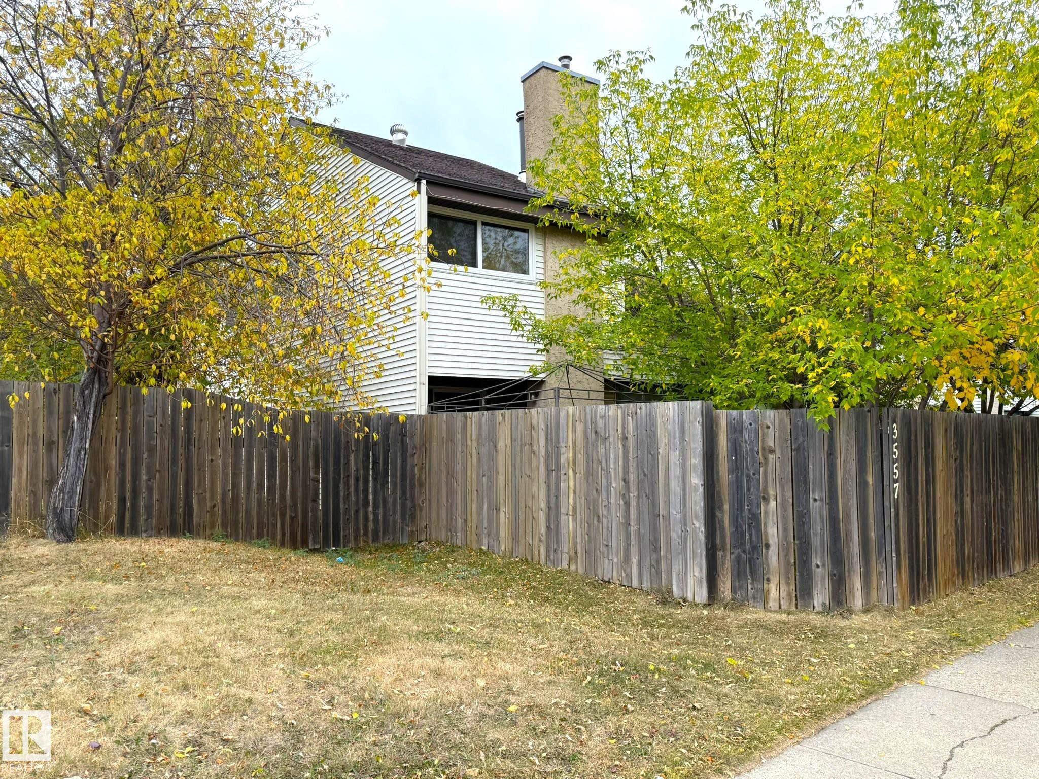 Photo 34 at 3557 Mill Woods Road E NW, Minchau, Edmonton