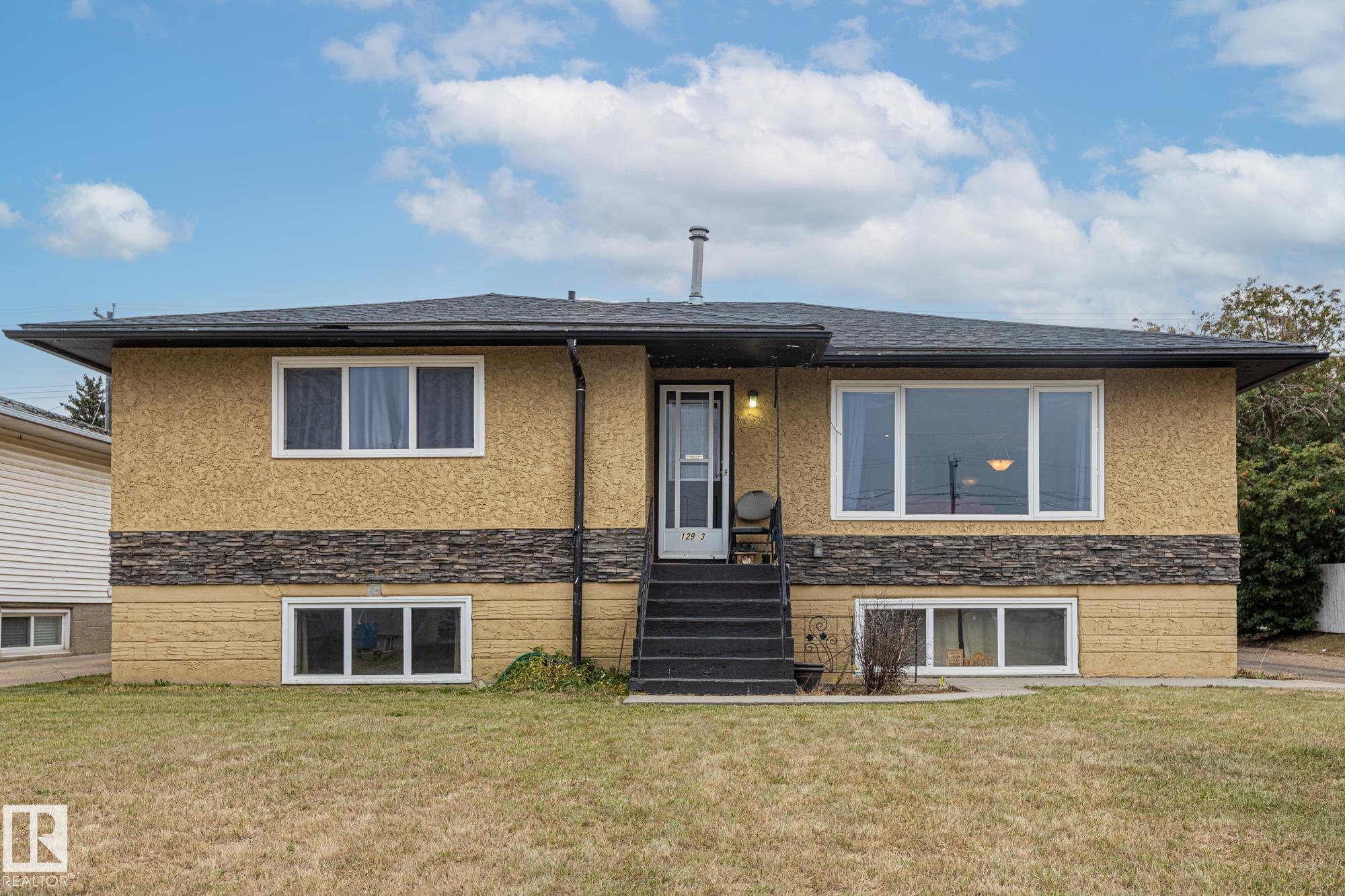 12903/12905 96 Street NW, Killarney, Edmonton 