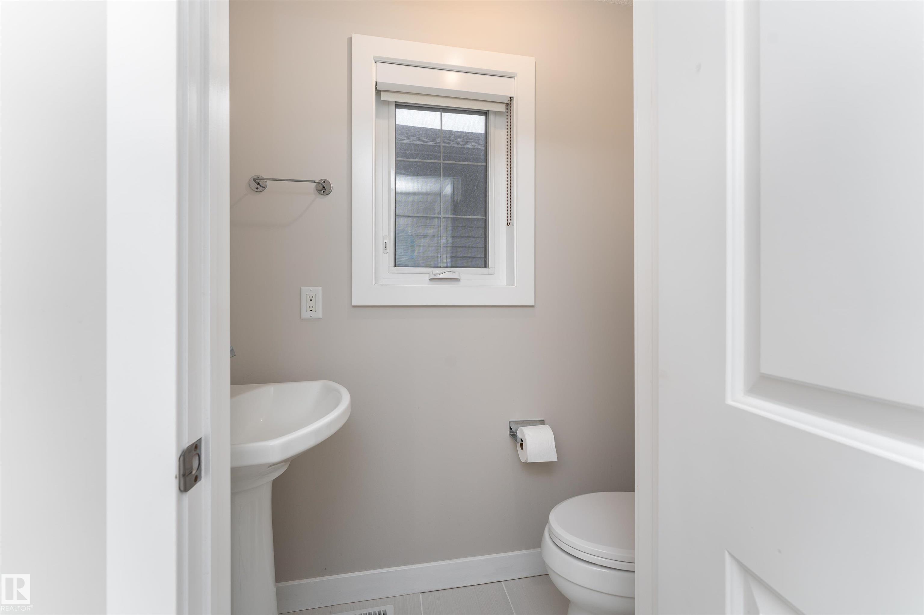 Photo 40 at 2504 Amerongen Crescent SW, Allard, Edmonton