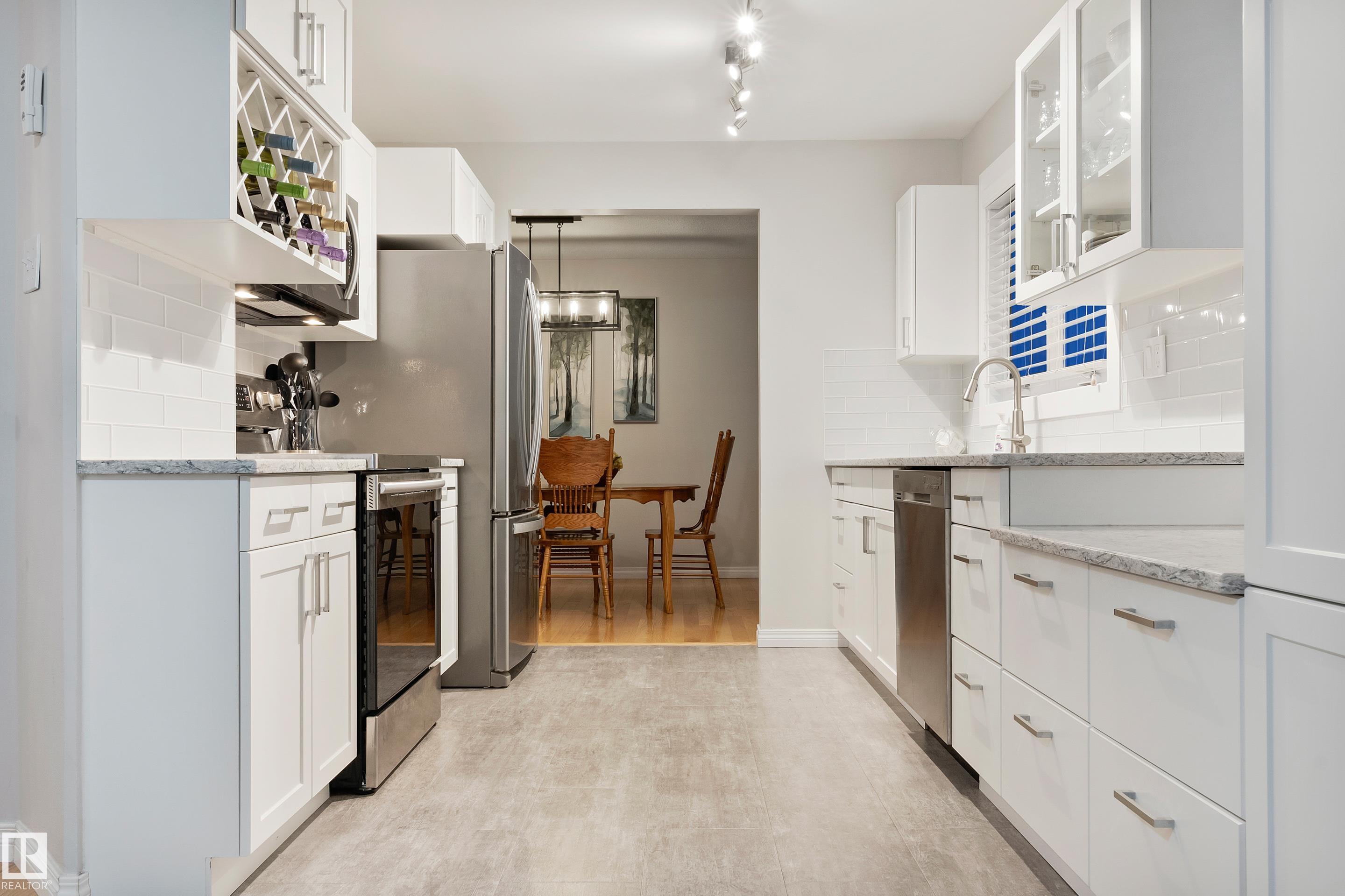 Photo 18 at 40 Fernwood Crescent, Forest Lawn, St. Albert