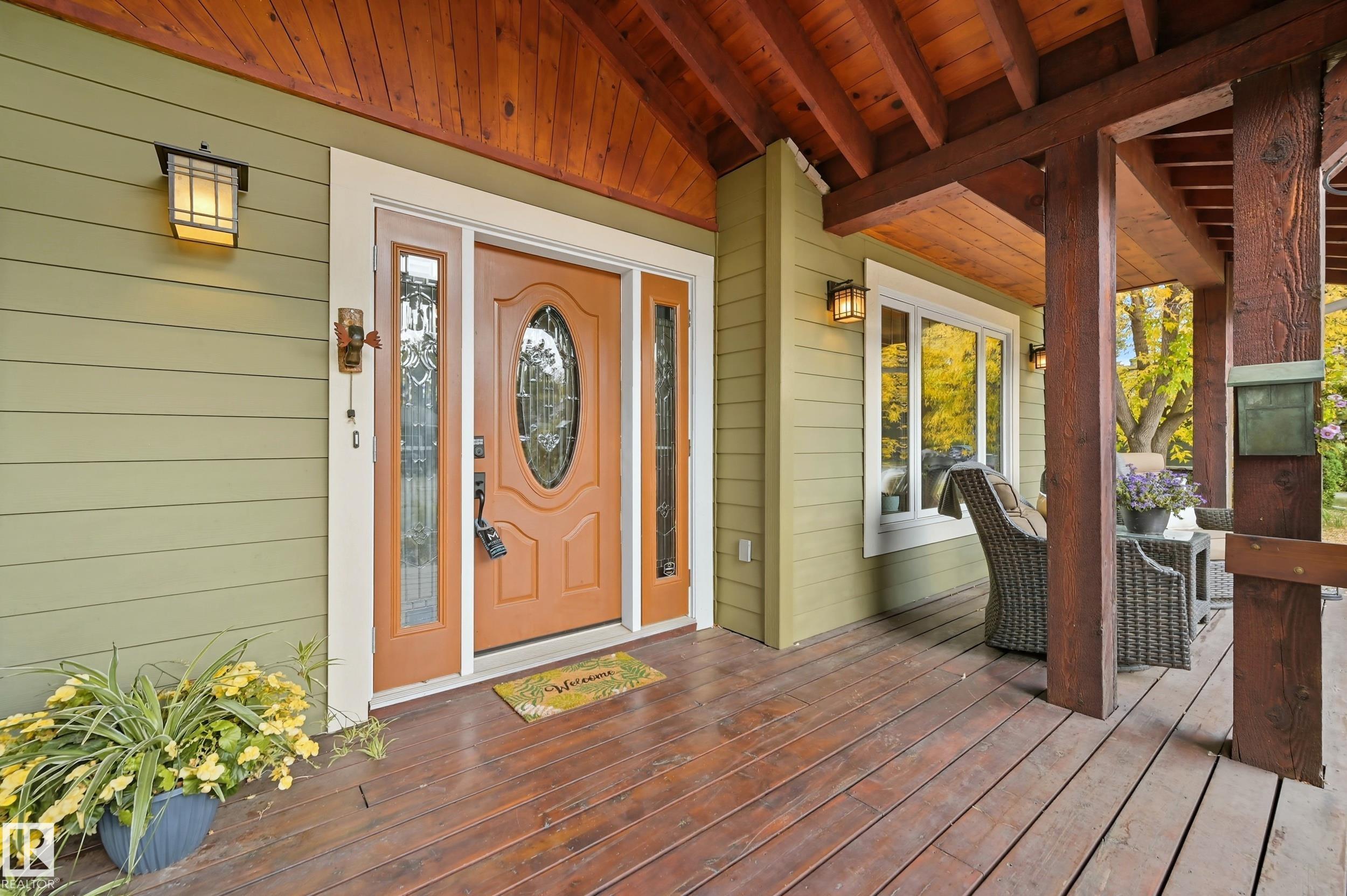 Photo 2 at 12408 39 Avenue NW, Aspen Gardens, Edmonton