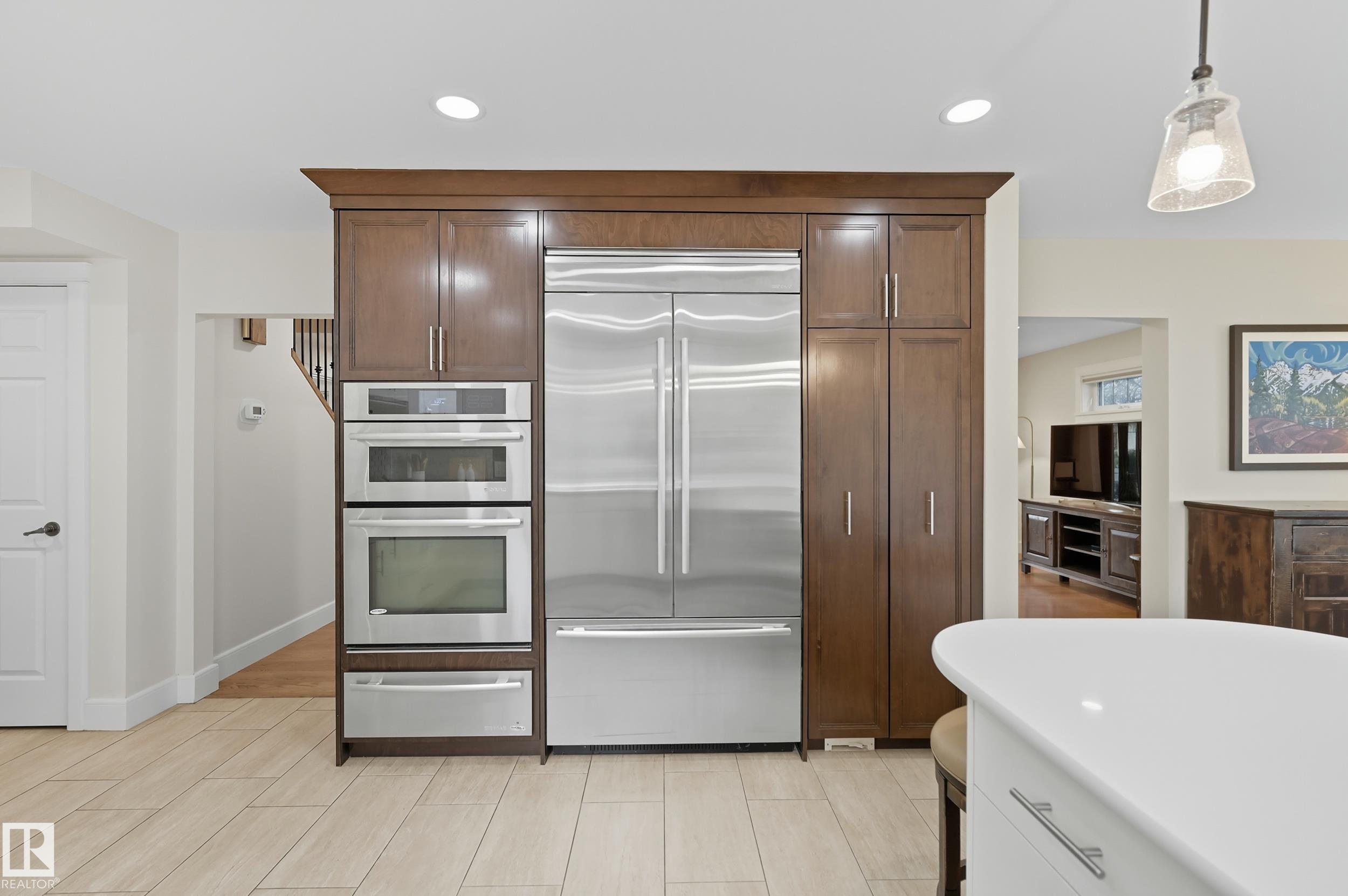 Photo 13 at 12408 39 Avenue NW, Aspen Gardens, Edmonton