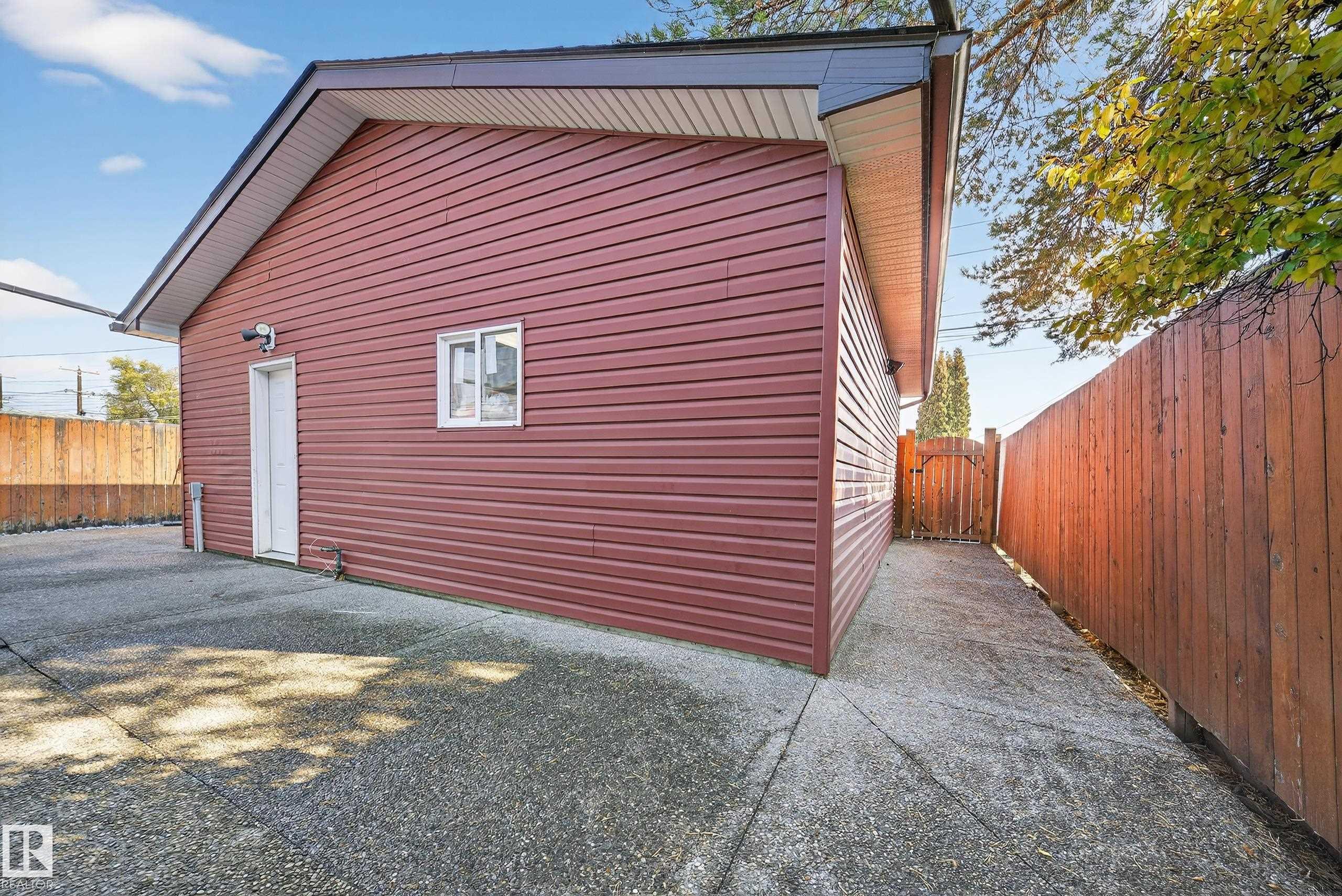 Photo 54 at 12919 113a Street NW, Lauderdale, Edmonton