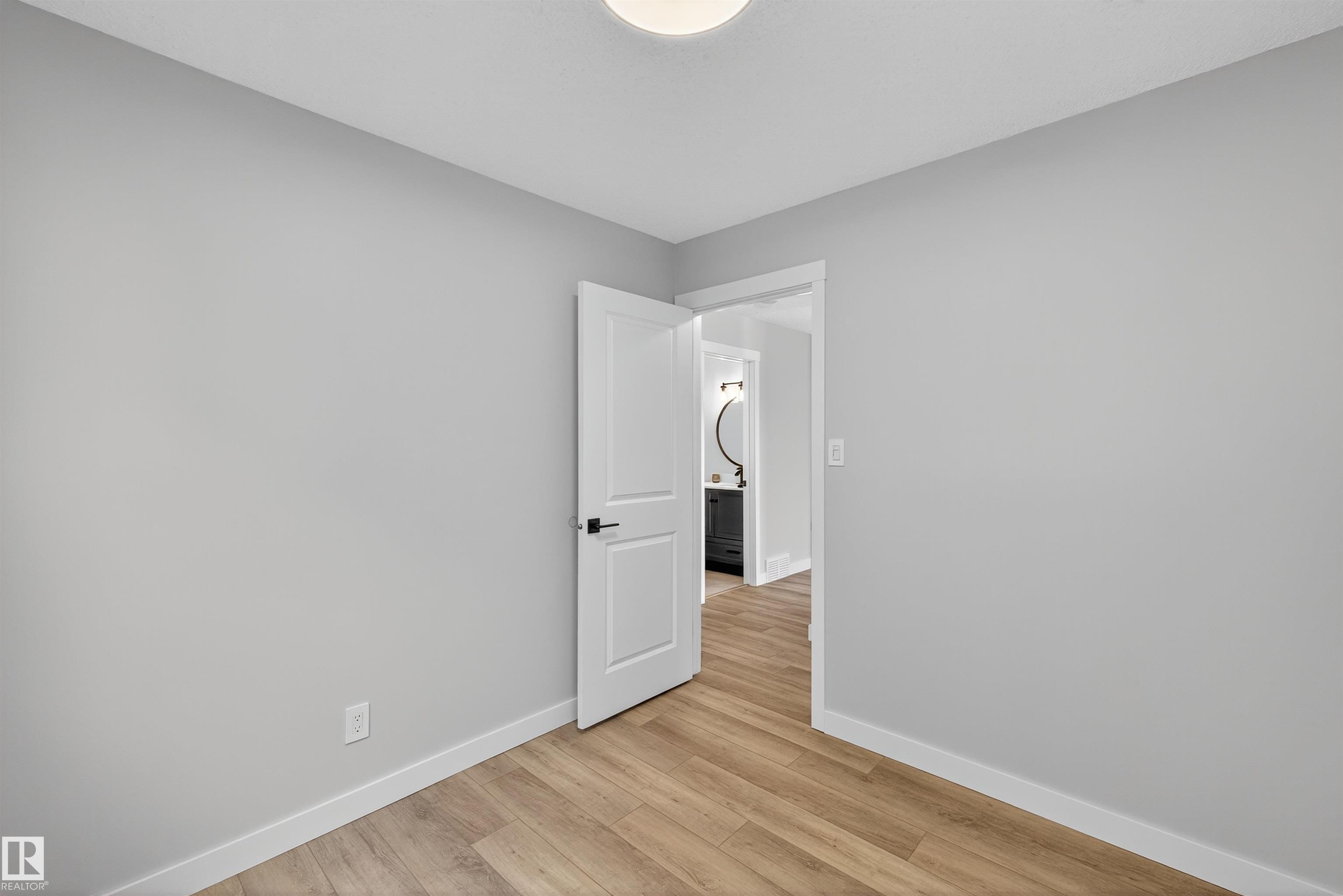 Photo 26 at 13815 35 Street NW, Hairsine, Edmonton