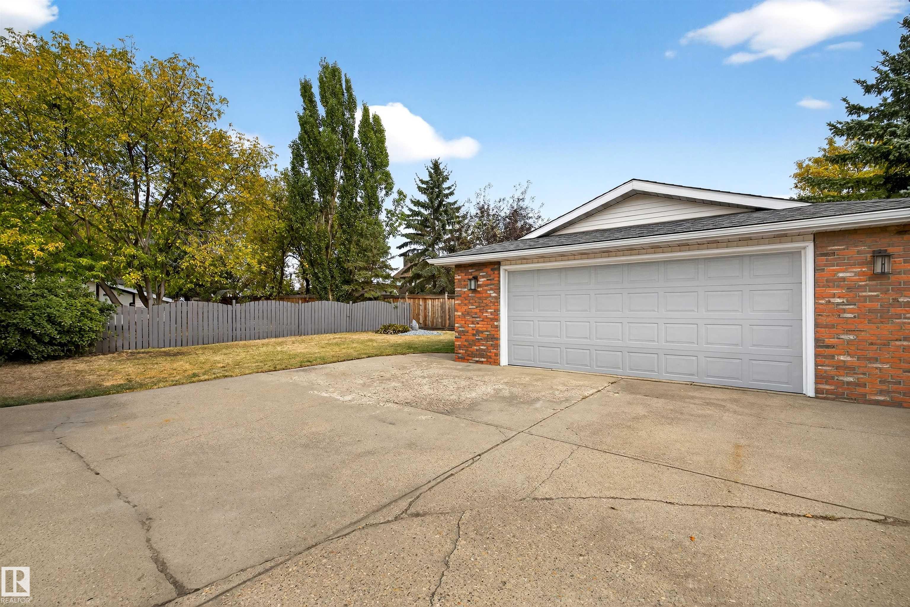 Photo 44 at 13815 35 Street NW, Hairsine, Edmonton