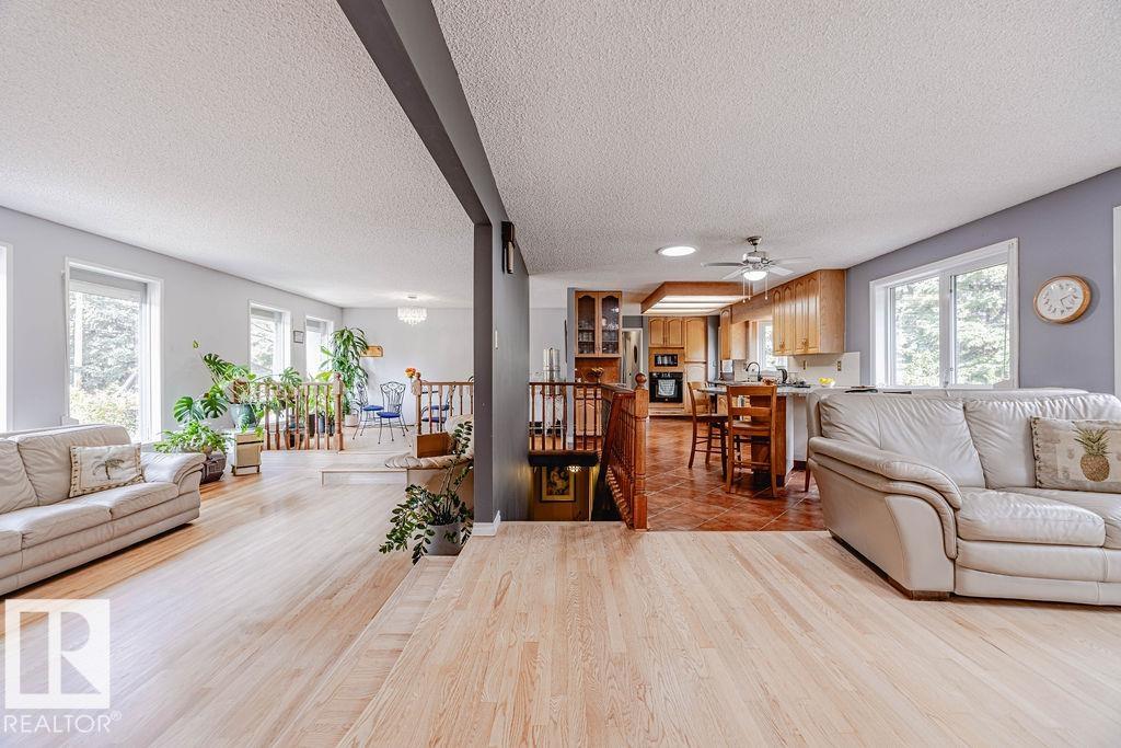 Photo 12 at 194 52328 Hwy 21, Country Club Estates, Rural Strathcona County