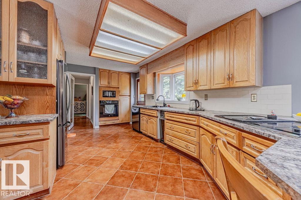 Photo 14 at 194 52328 Hwy 21, Country Club Estates, Rural Strathcona County