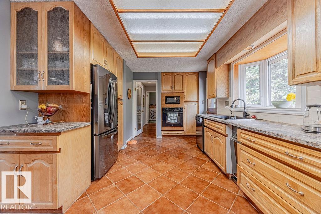 Photo 15 at 194 52328 Hwy 21, Country Club Estates, Rural Strathcona County