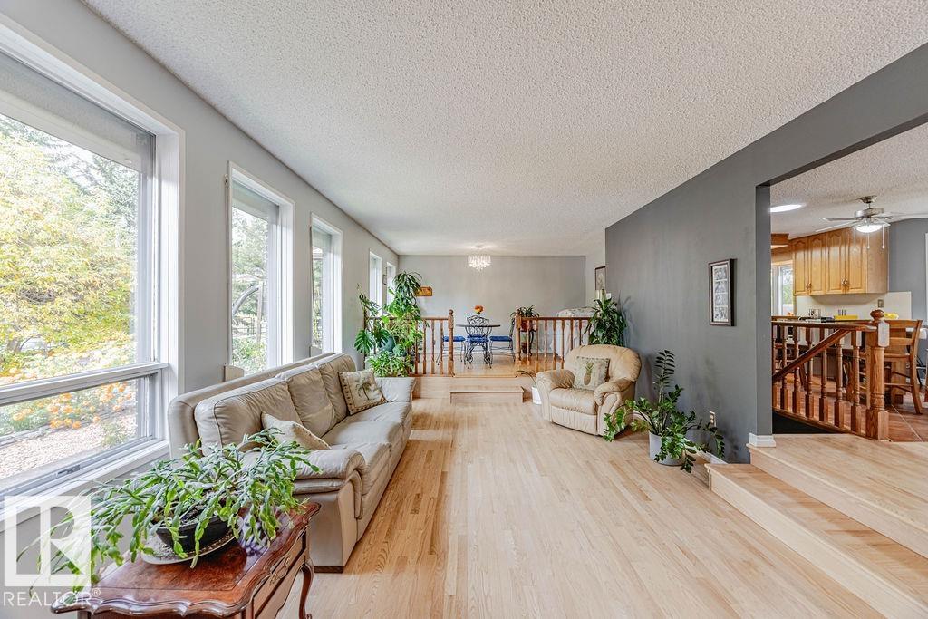 Photo 5 at 194 52328 Hwy 21, Country Club Estates, Rural Strathcona County