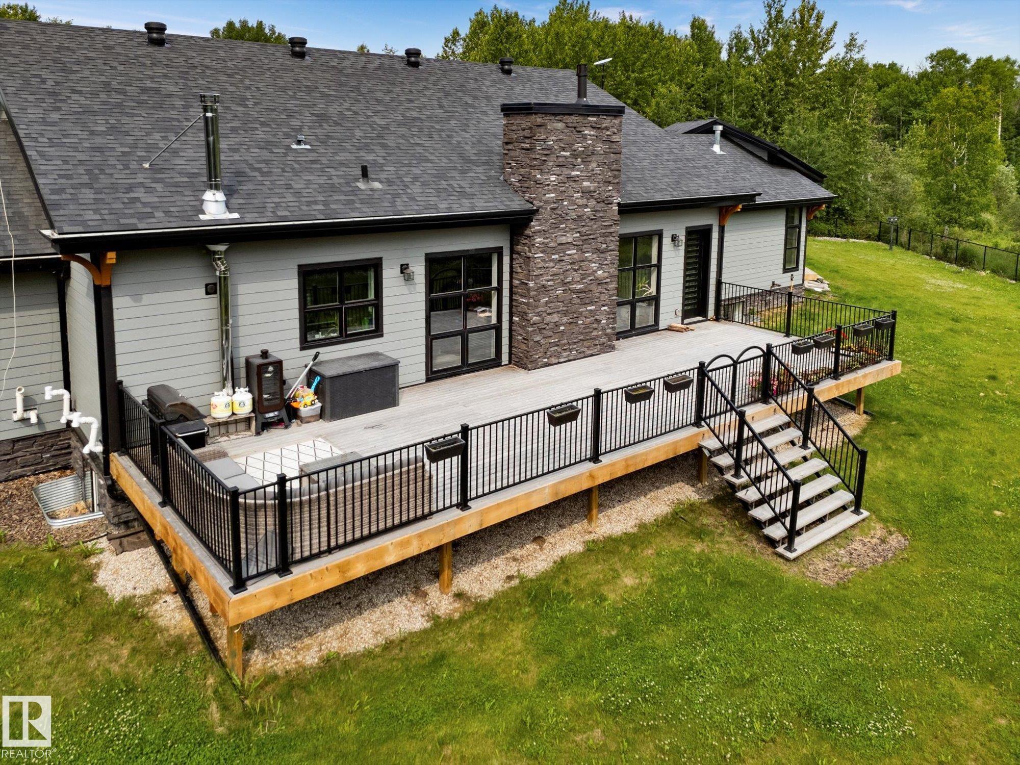 Photo 6 at 53313 Rge Road 30, None, Rural Parkland County