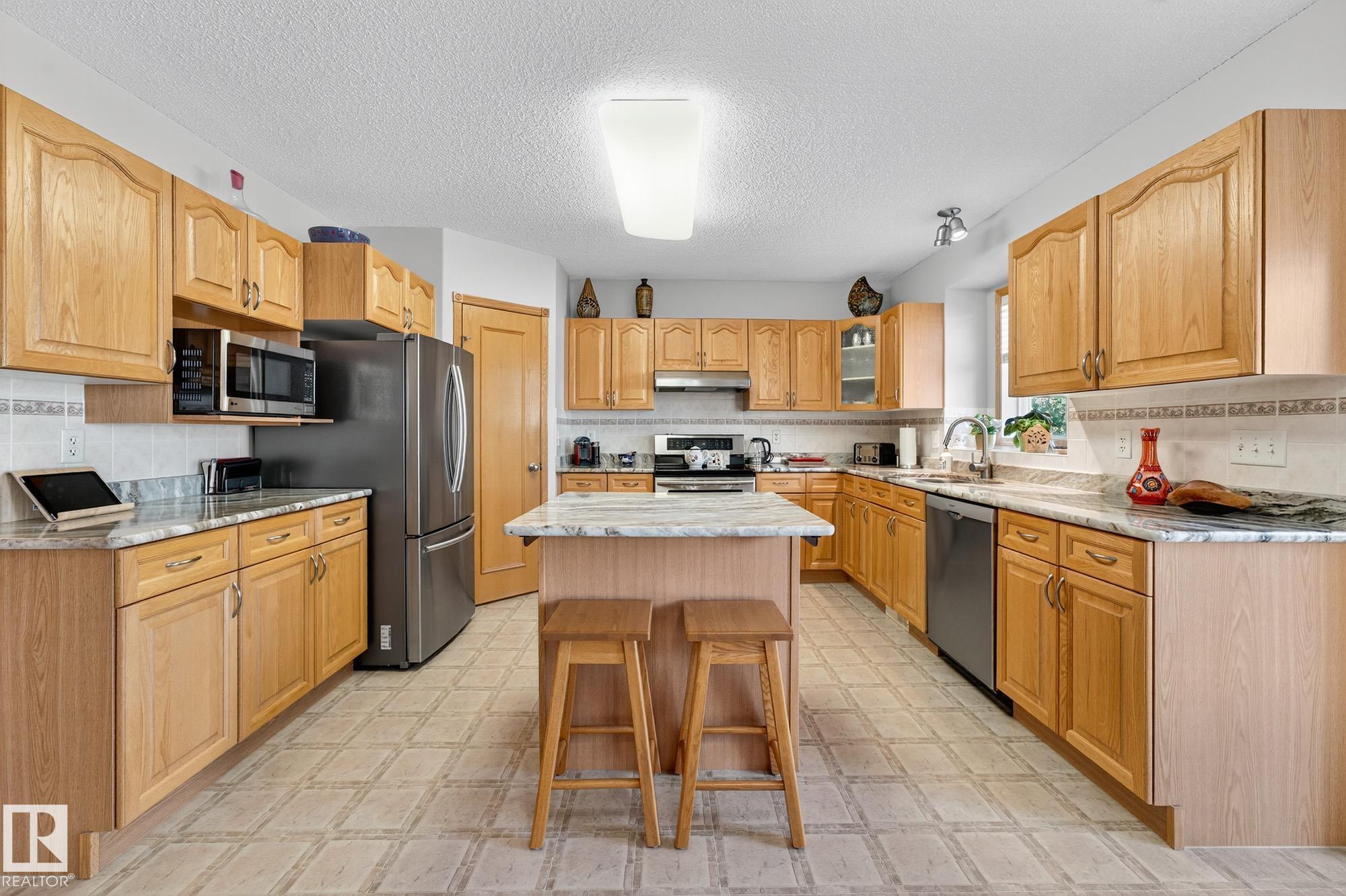 Photo 24 at 310 Hilliard Close NW, Hodgson, Edmonton