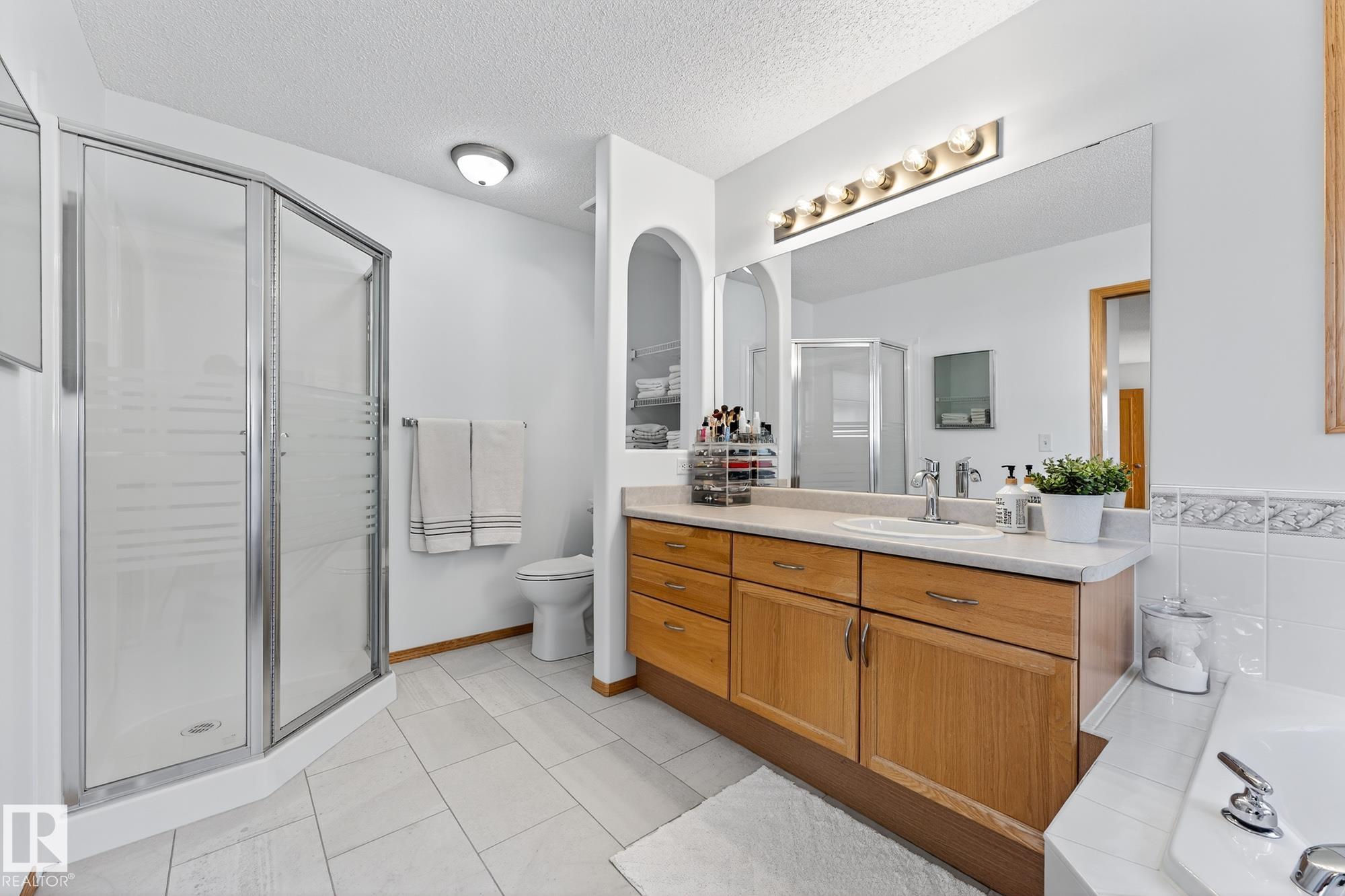 Photo 39 at 310 Hilliard Close NW, Hodgson, Edmonton