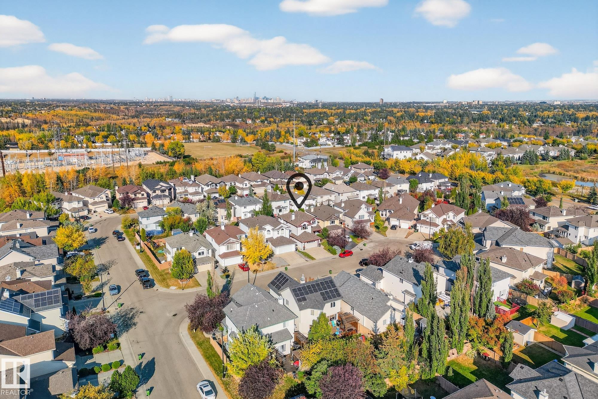 Photo 5 at 310 Hilliard Close NW, Hodgson, Edmonton