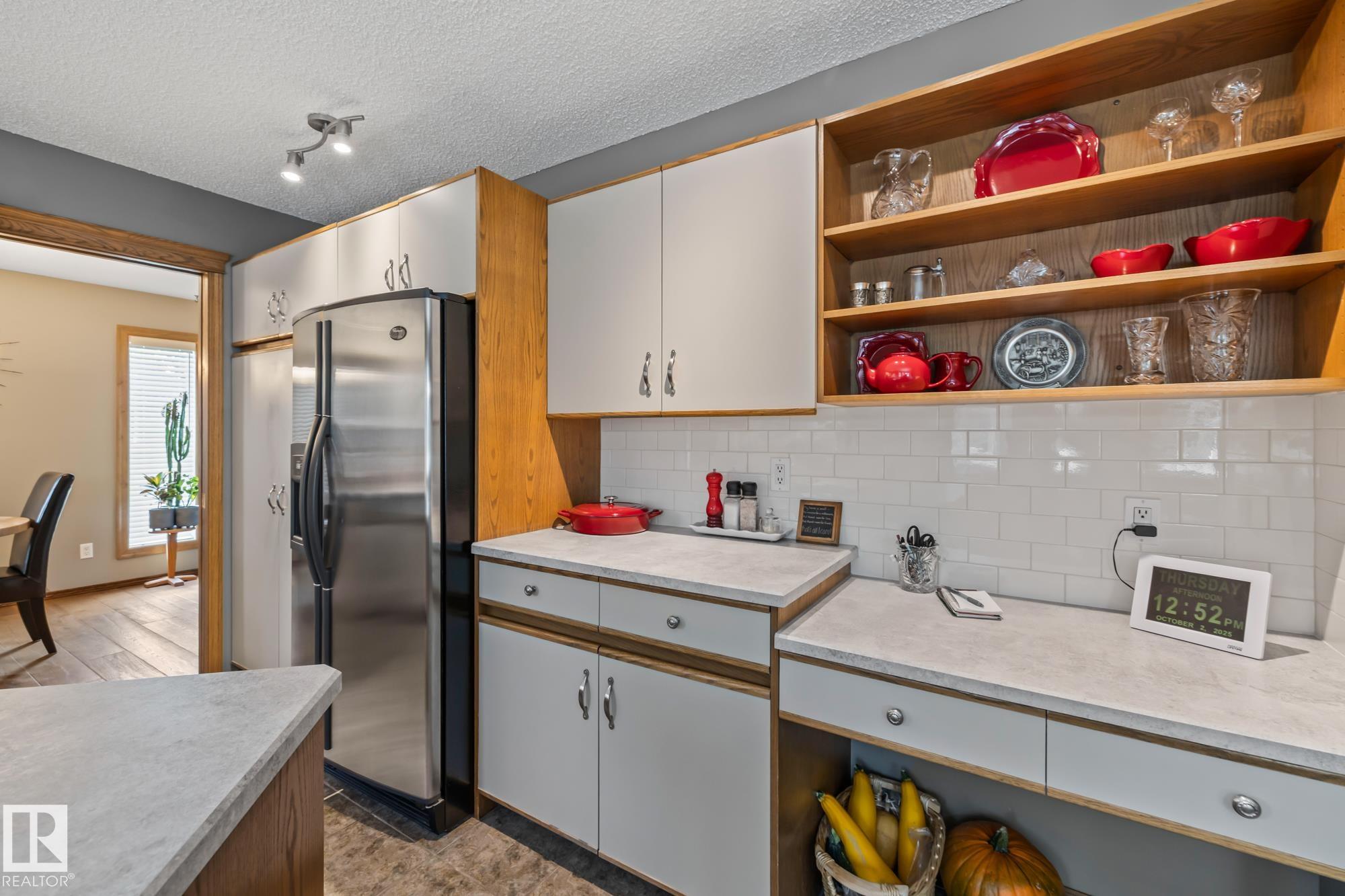 Photo 14 at 3 Harnois Place, Heritage Lakes, St. Albert