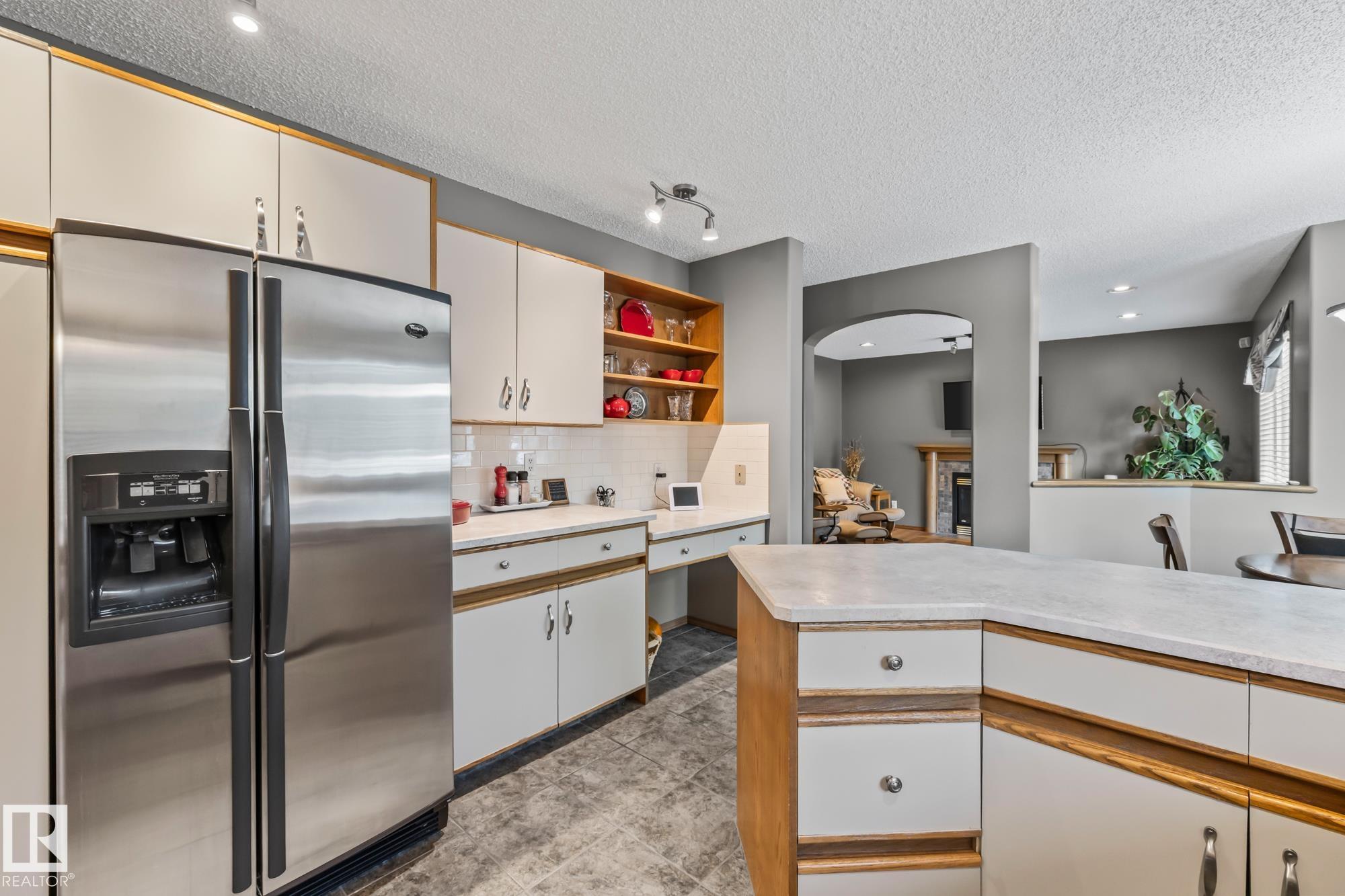 Photo 15 at 3 Harnois Place, Heritage Lakes, St. Albert