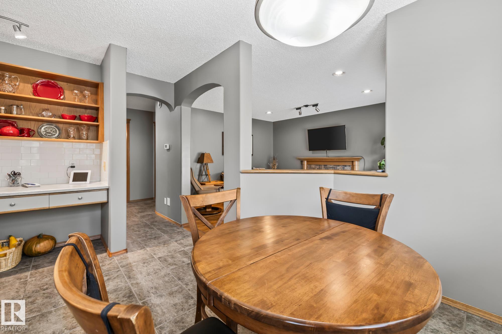 Photo 17 at 3 Harnois Place, Heritage Lakes, St. Albert