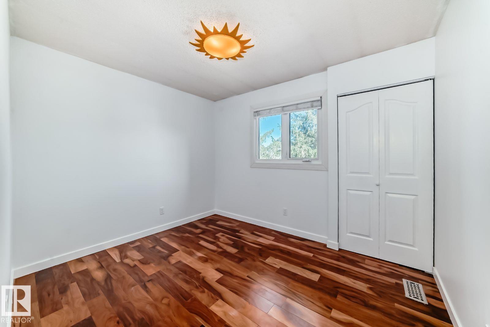Photo 34 at 10936 Beaumaris Road NW, Lorelei, Edmonton
