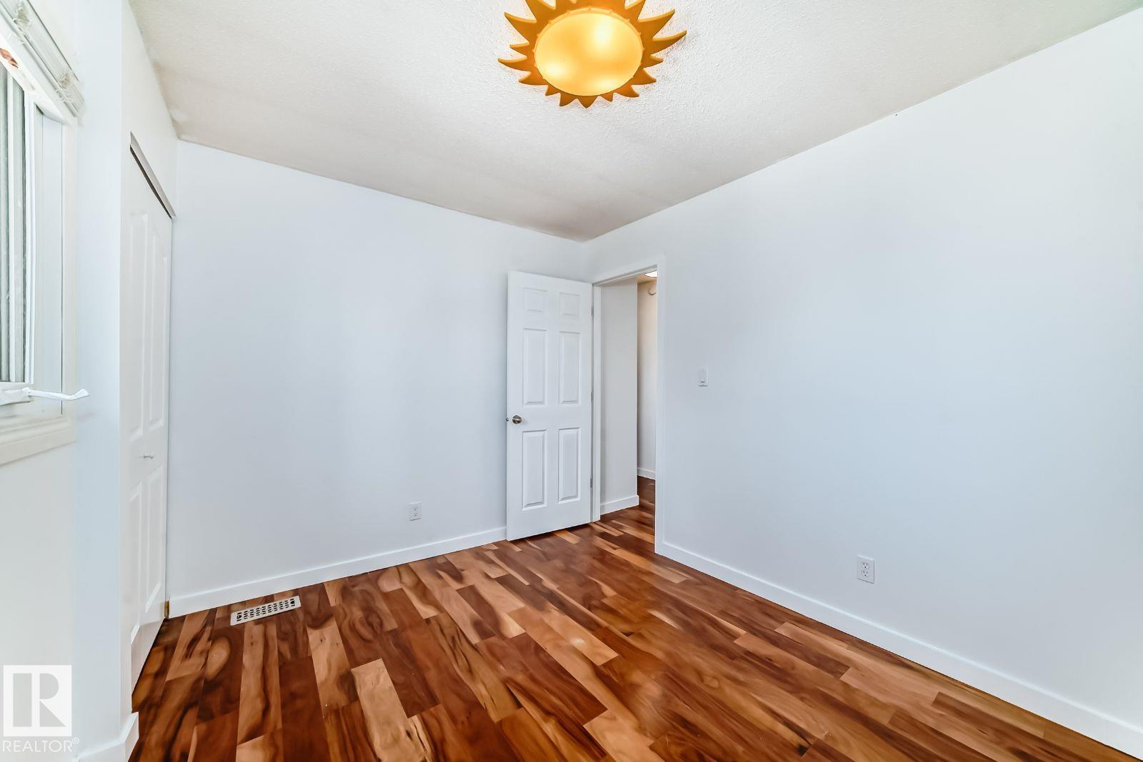 Photo 35 at 10936 Beaumaris Road NW, Lorelei, Edmonton