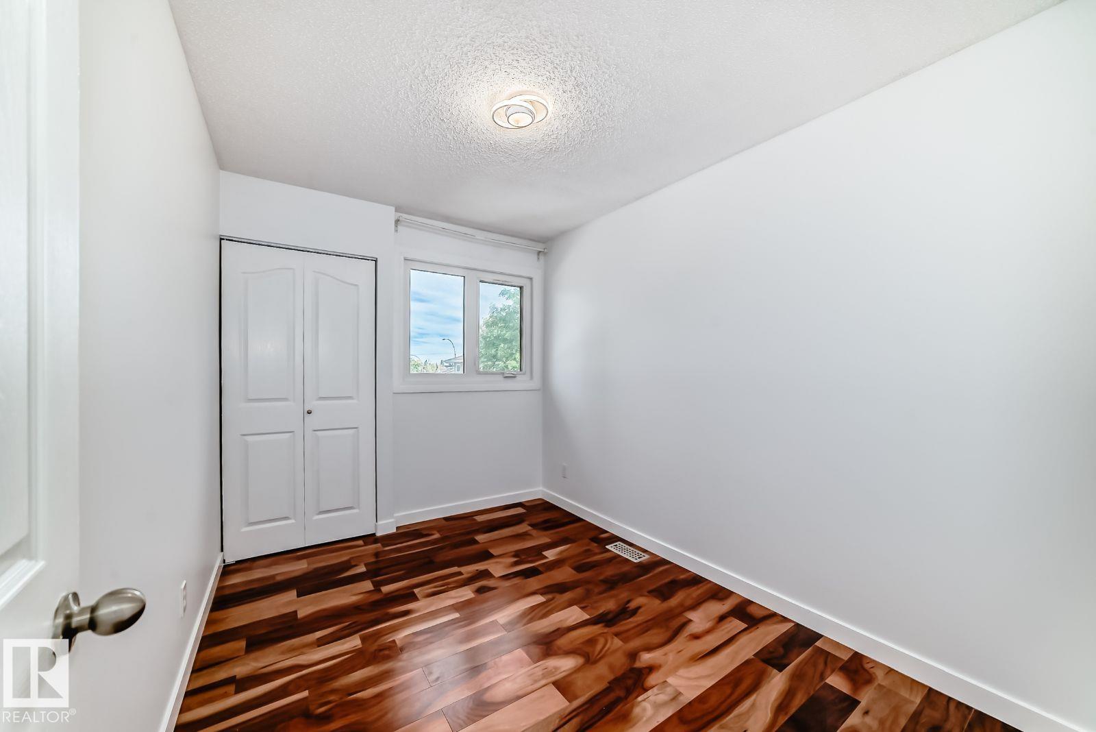 Photo 36 at 10936 Beaumaris Road NW, Lorelei, Edmonton