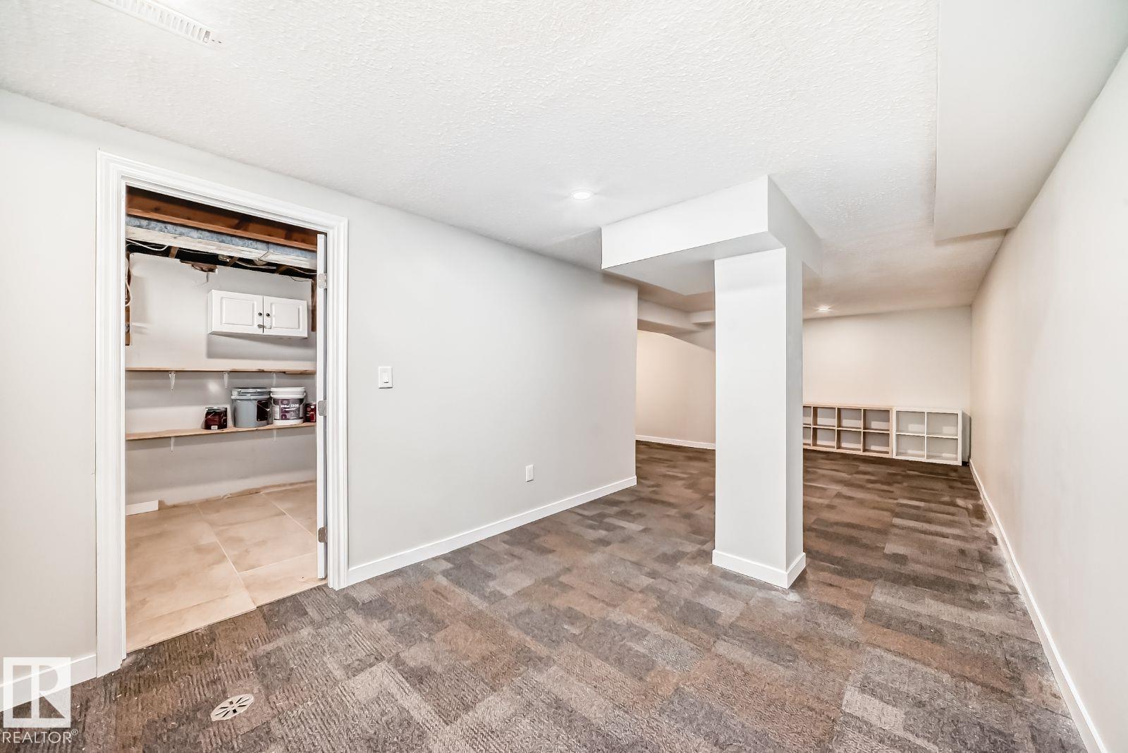 Photo 44 at 10936 Beaumaris Road NW, Lorelei, Edmonton