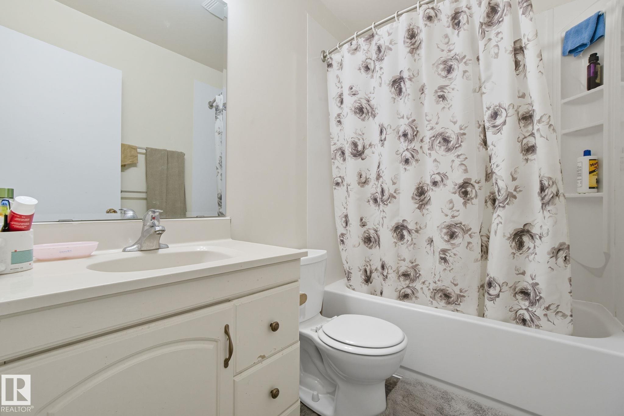 Photo 18 at 4 Miller Avenue, Millgrove, Spruce Grove