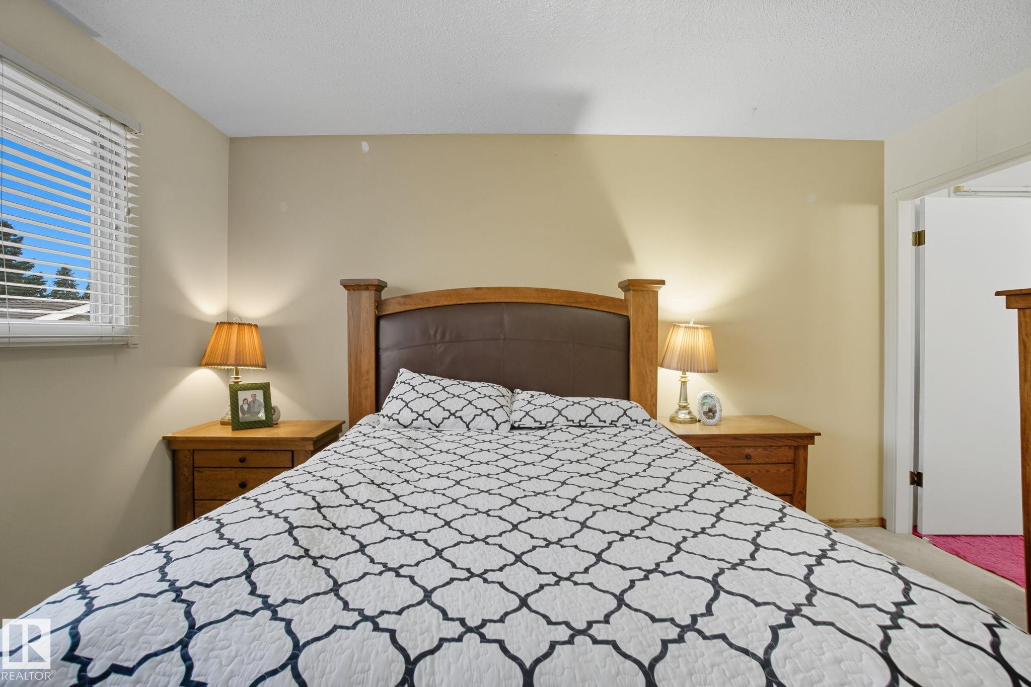 Photo 26 at 4 Miller Avenue, Millgrove, Spruce Grove