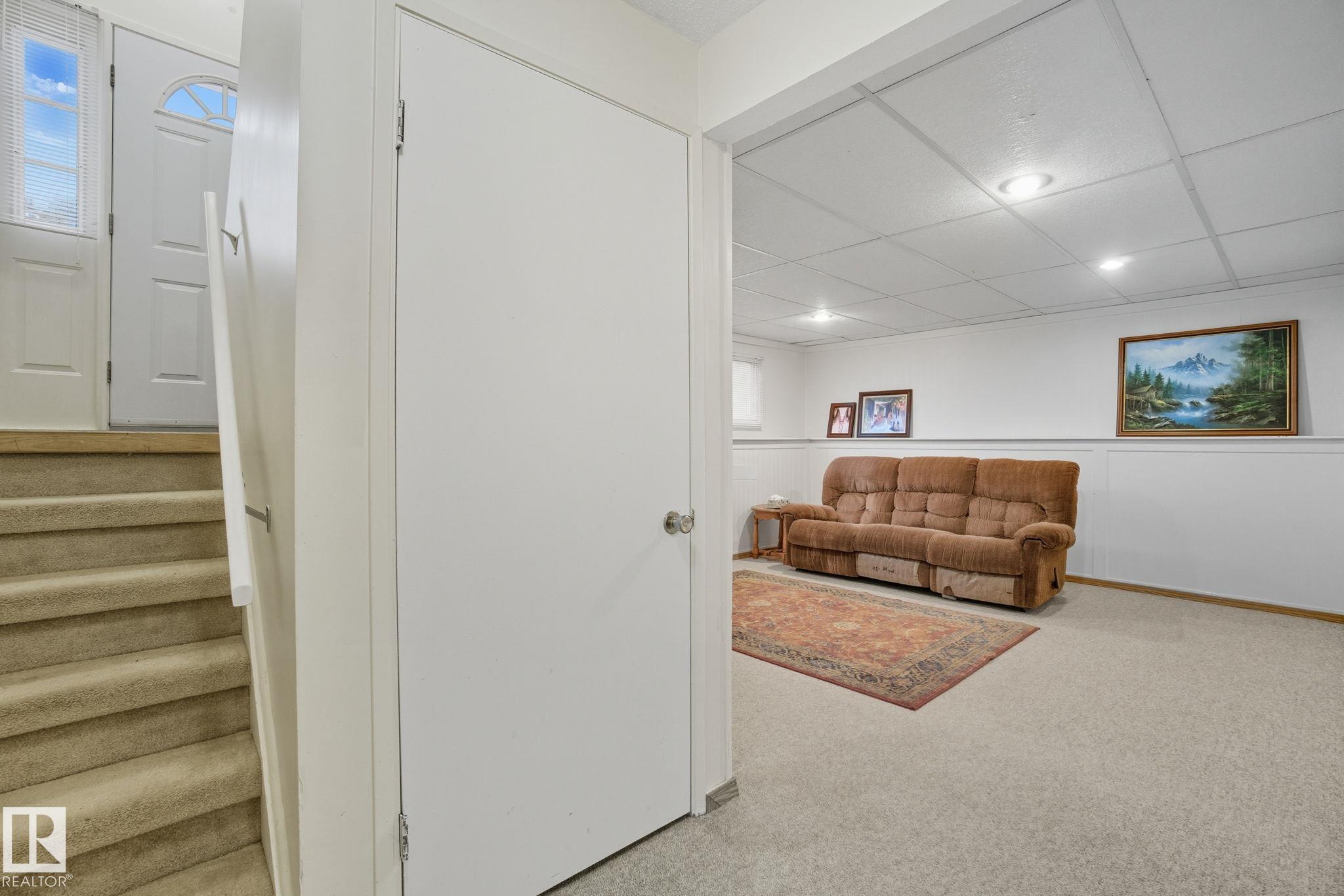 Photo 29 at 4 Miller Avenue, Millgrove, Spruce Grove