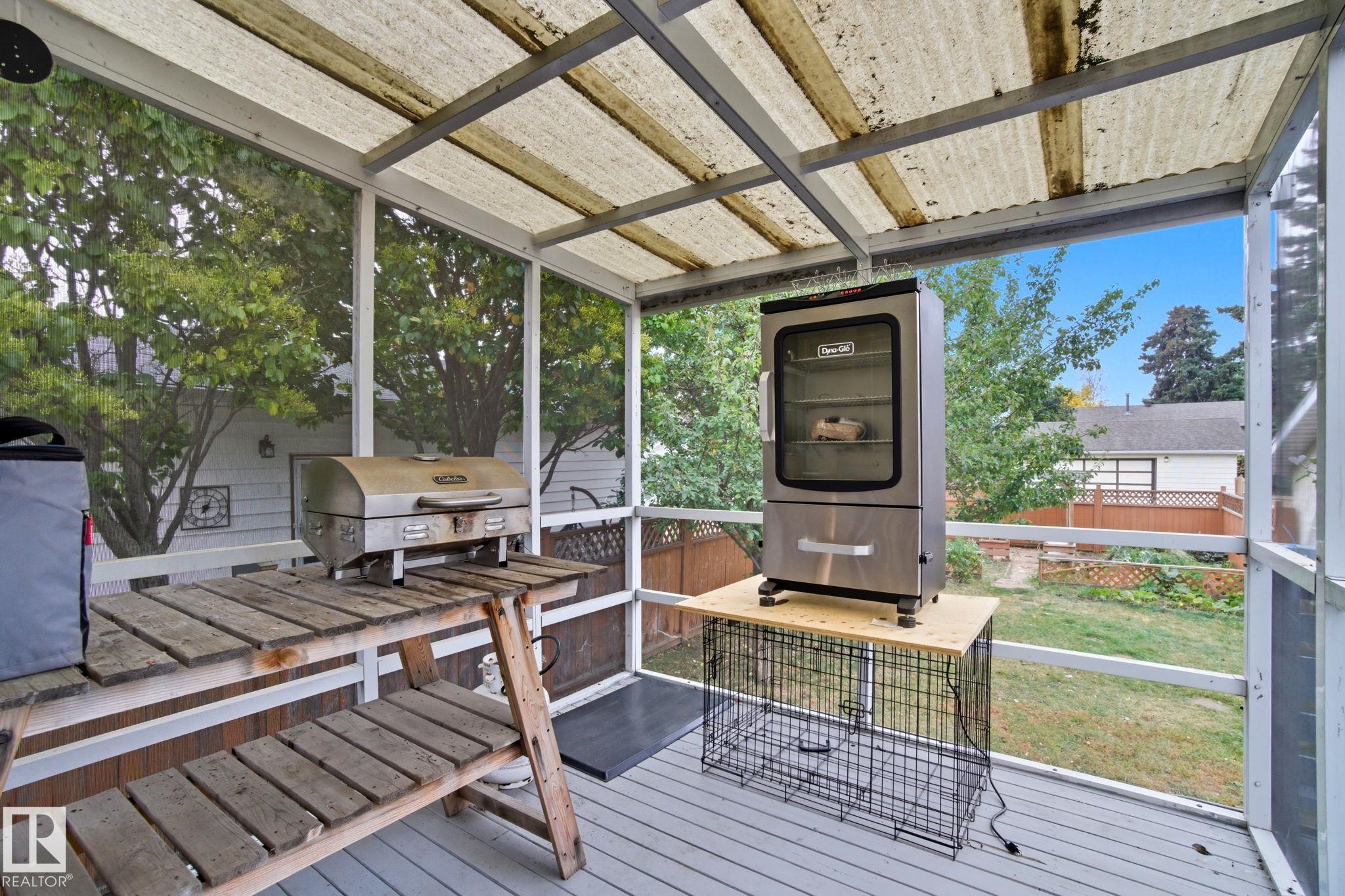 Photo 47 at 4 Miller Avenue, Millgrove, Spruce Grove