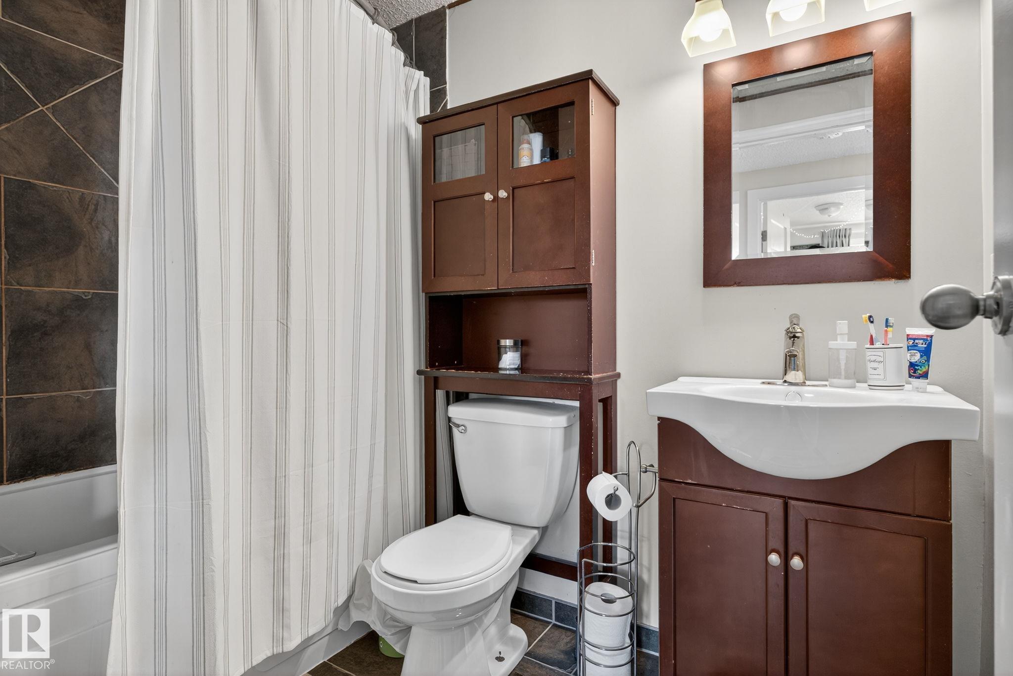 Photo 20 at 3608 51 Street NW, Hillview, Edmonton