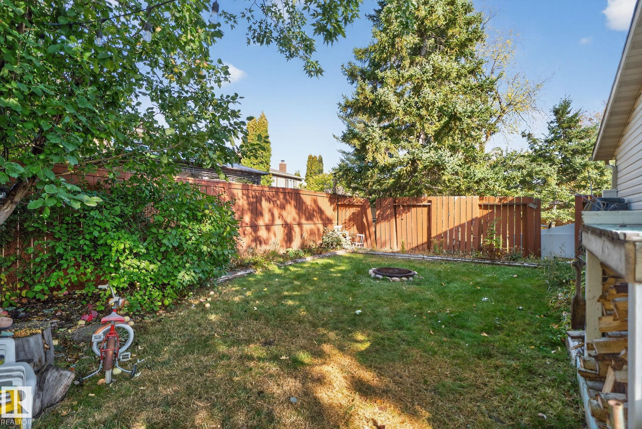 Photo 33 at 3608 51 Street NW, Hillview, Edmonton